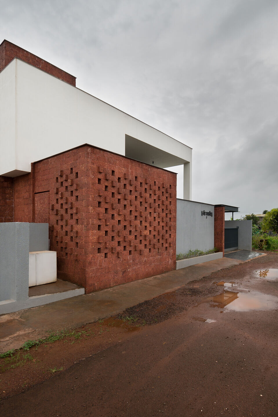 https://archello.com/story/135493/attachments/photos-videos/4 photo_credit Neelanjana Chitrabanu