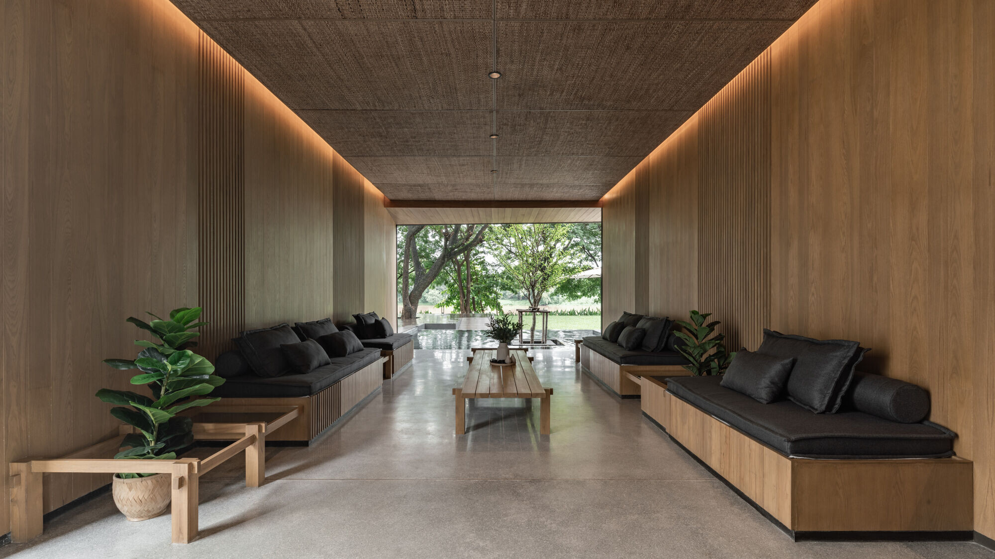 https://archello.com/story/135474/attachments/photos-videos/9 photo_credit DOF Sky | Ground