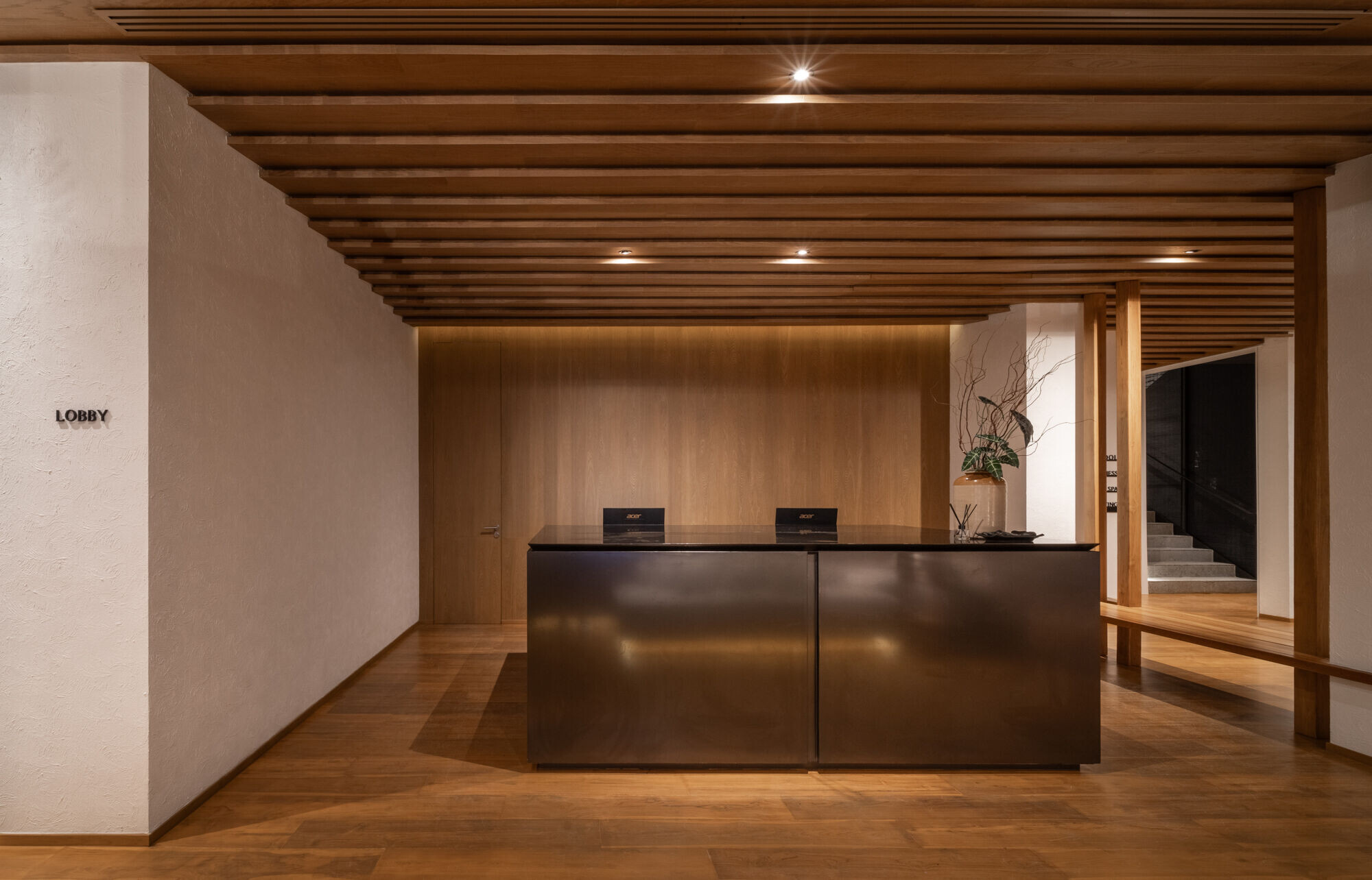 https://archello.com/story/135474/attachments/photos-videos/22 photo_credit DOF Sky | Ground