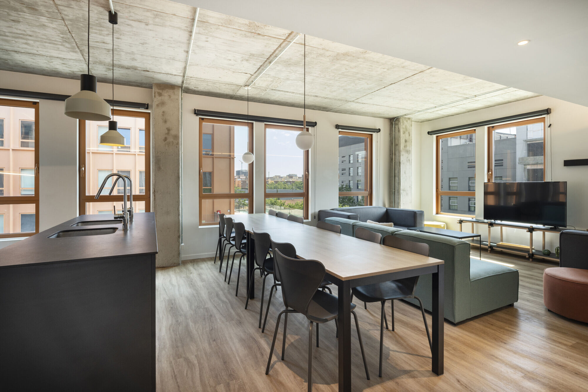 https://archello.com/story/135550/attachments/photos-videos/11 photo_credit Oriol Gómez