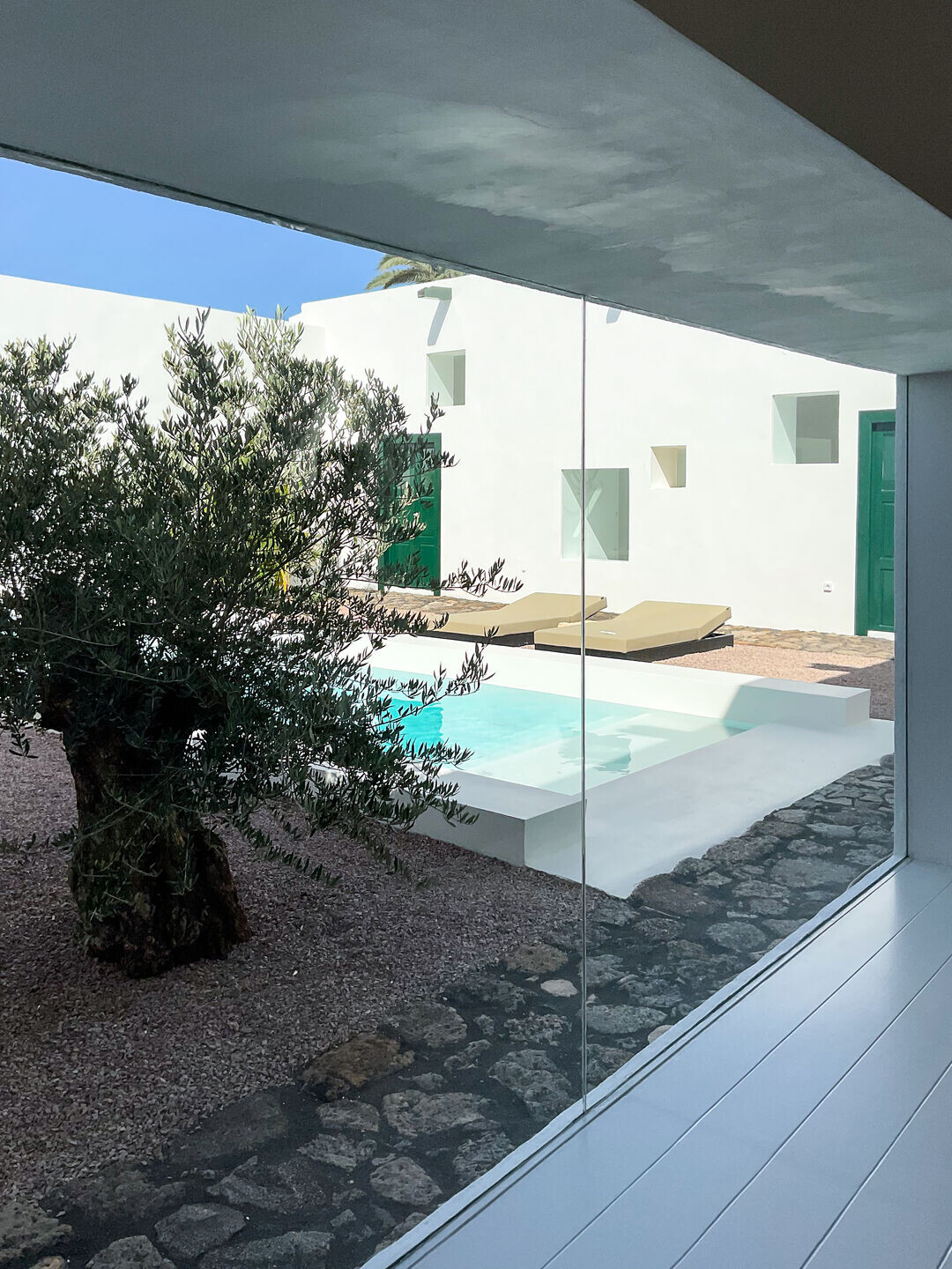 https://archello.com/story/135573/attachments/photos-videos/9 photo_credit Casa Montelongo