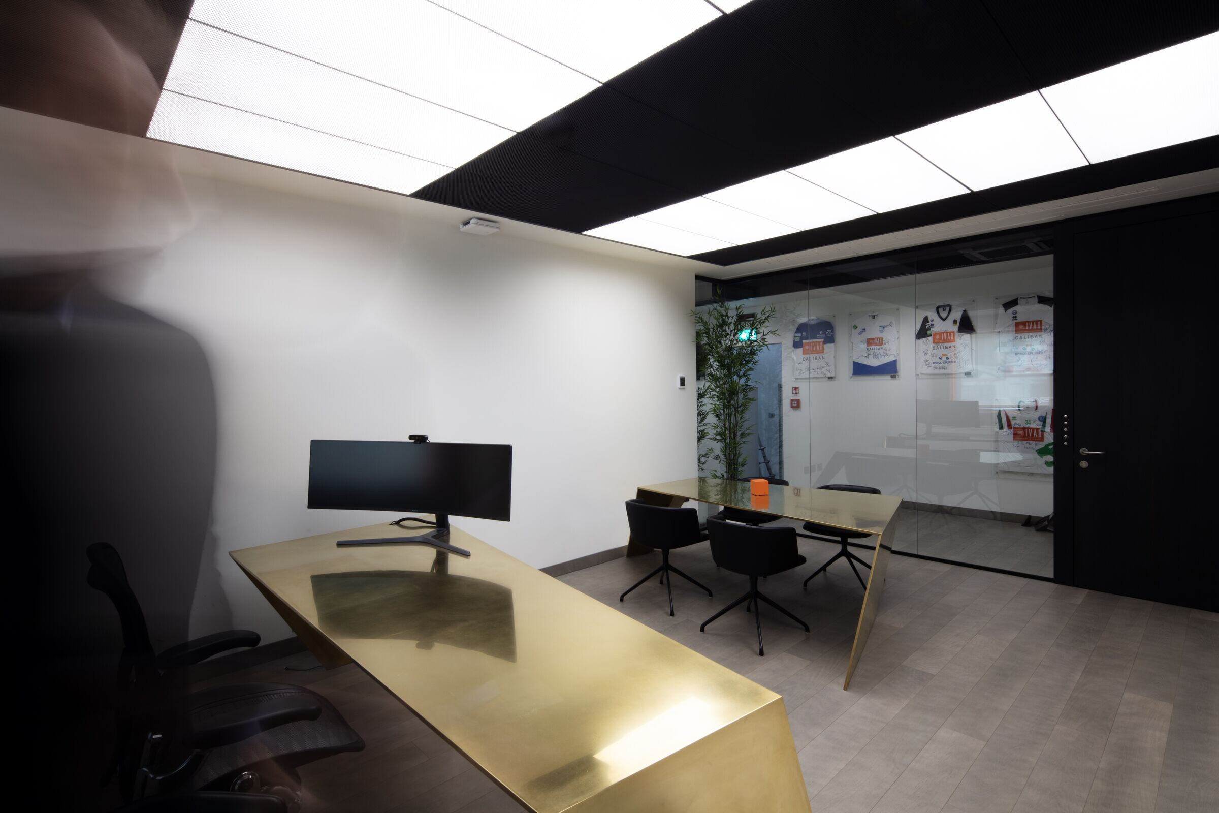 https://archello.com/story/135603/attachments/photos-videos/6