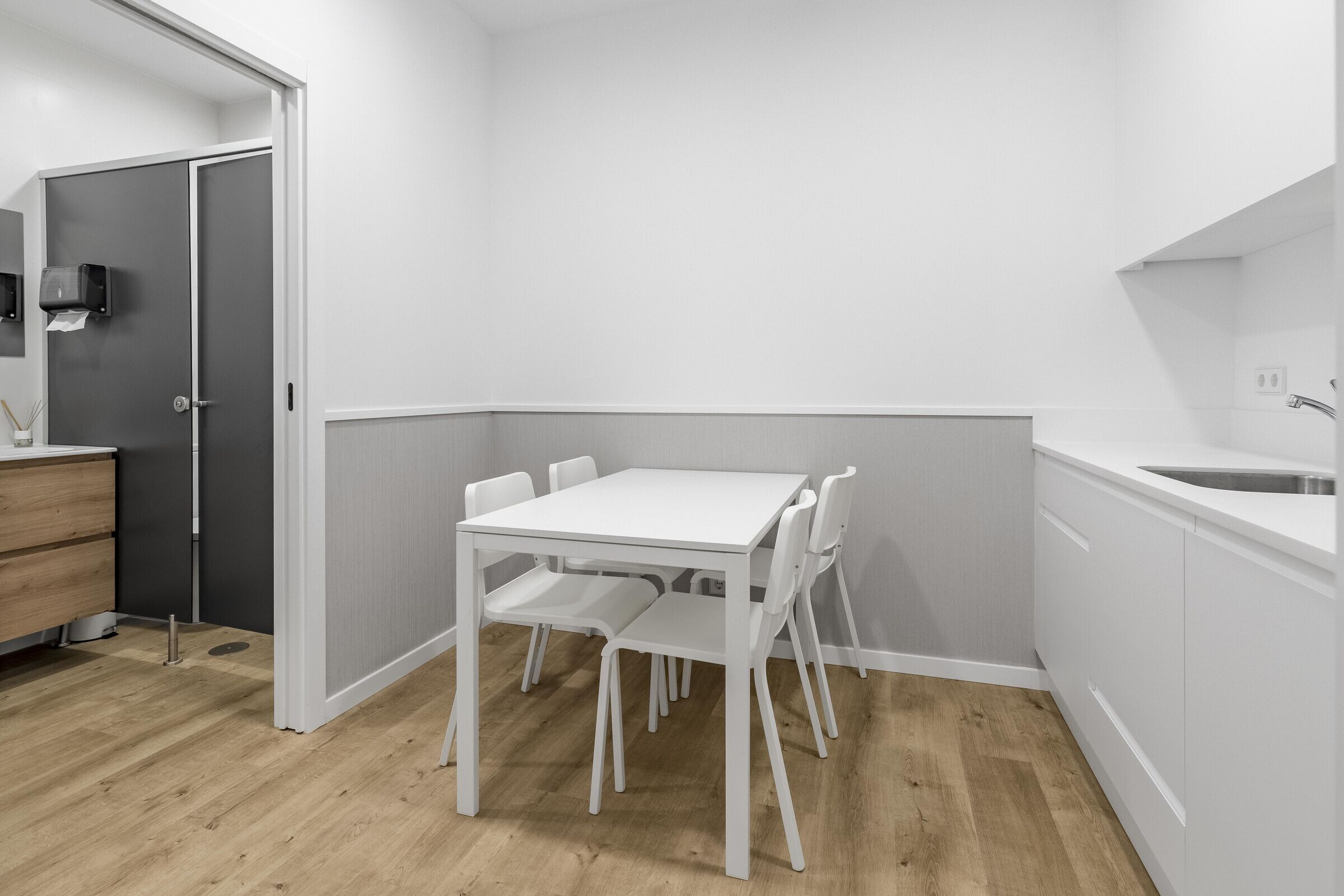 https://archello.com/story/135670/attachments/photos-videos/21 photo_credit David Ballester