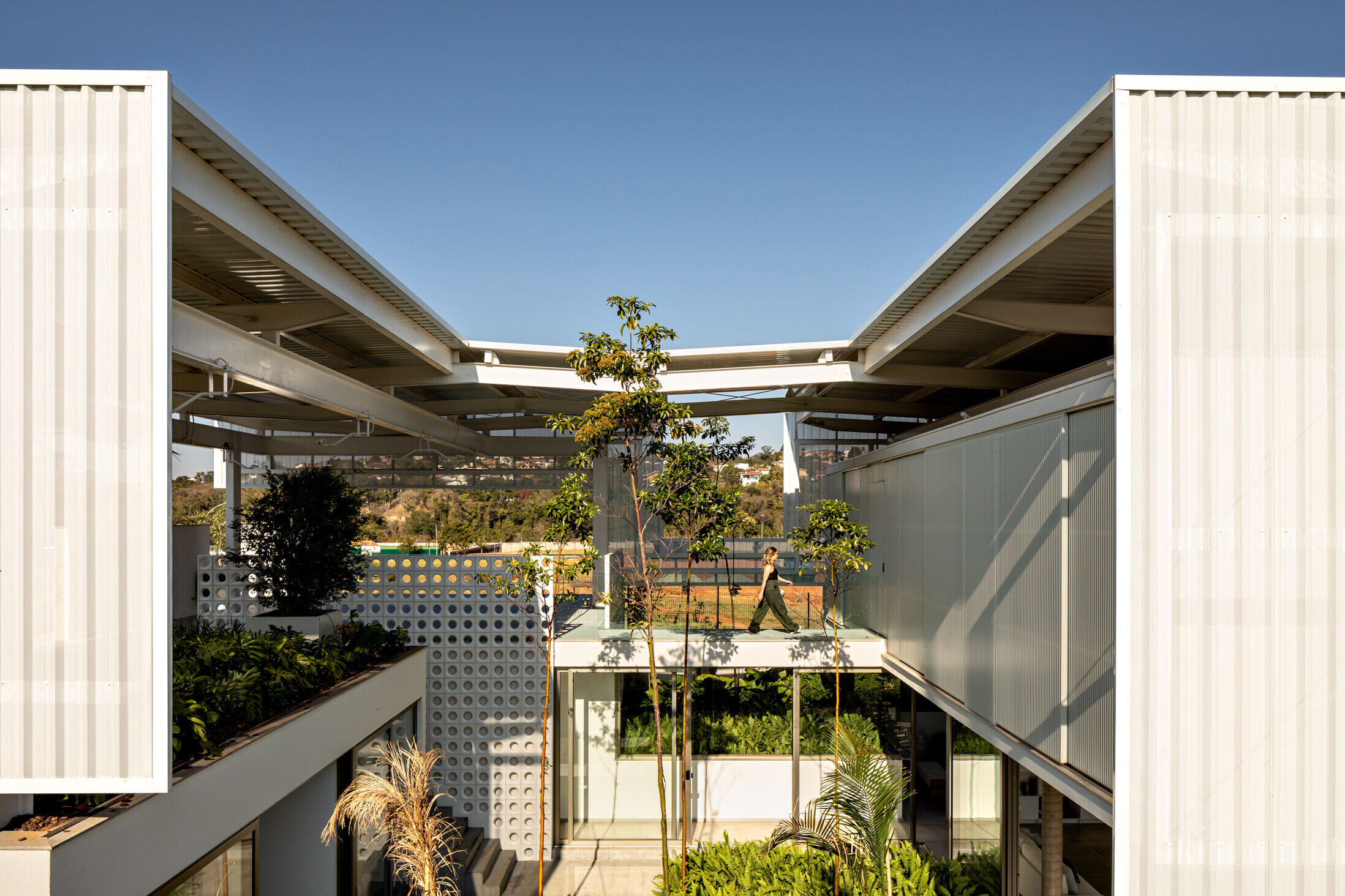 https://archello.com/story/135765/attachments/photos-videos/5 photo_credit Fran Parente