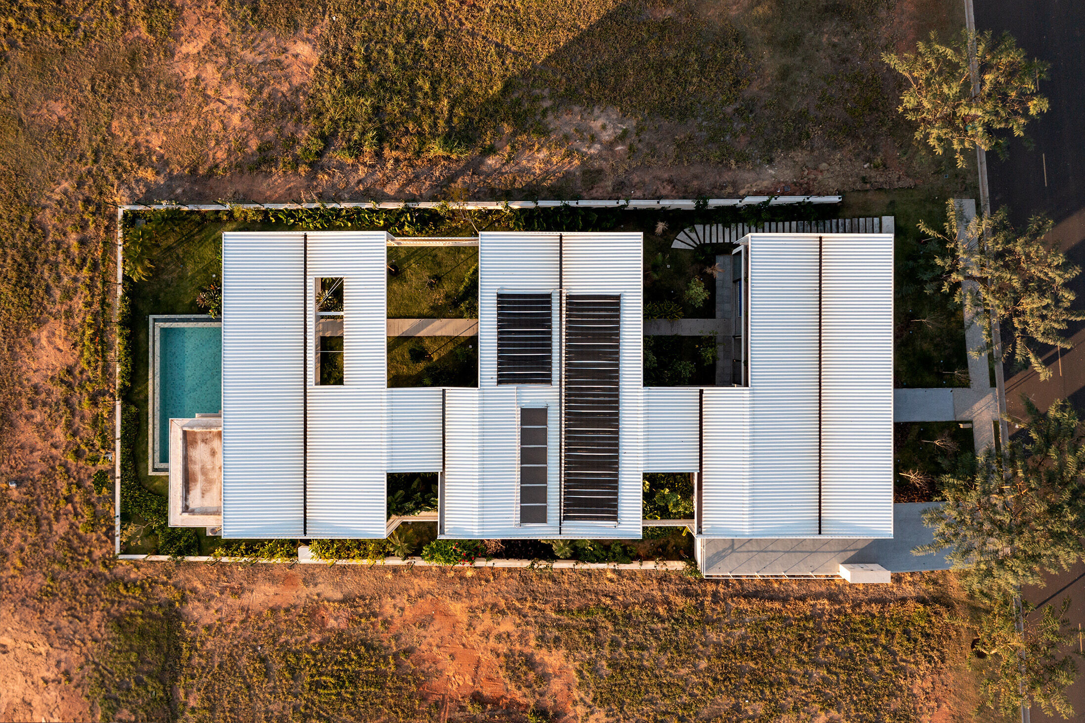 https://archello.com/story/135765/attachments/photos-videos/3 photo_credit Fran Parente