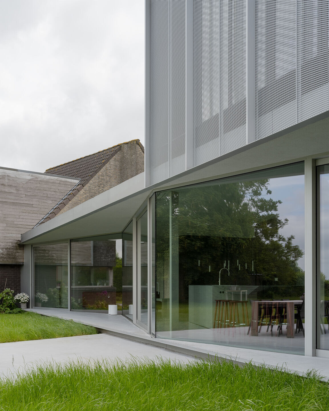 https://archello.com/story/135811/attachments/photos-videos/5 photo_credit Johnny Umans