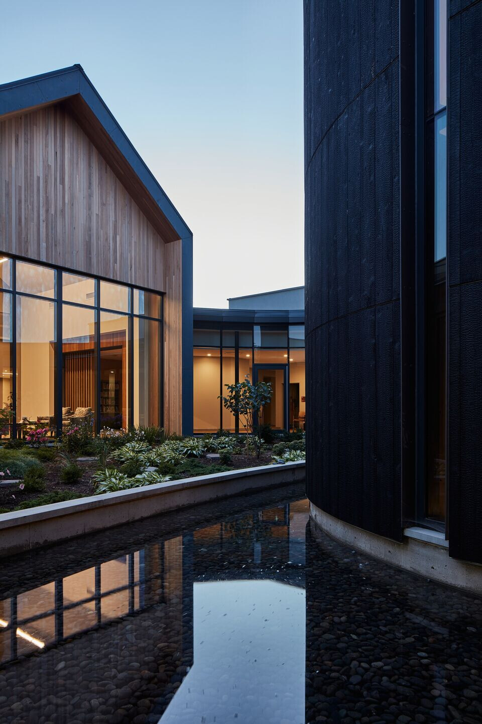 https://archello.com/story/135796/attachments/photos-videos/14 photo_credit Riley Snelling