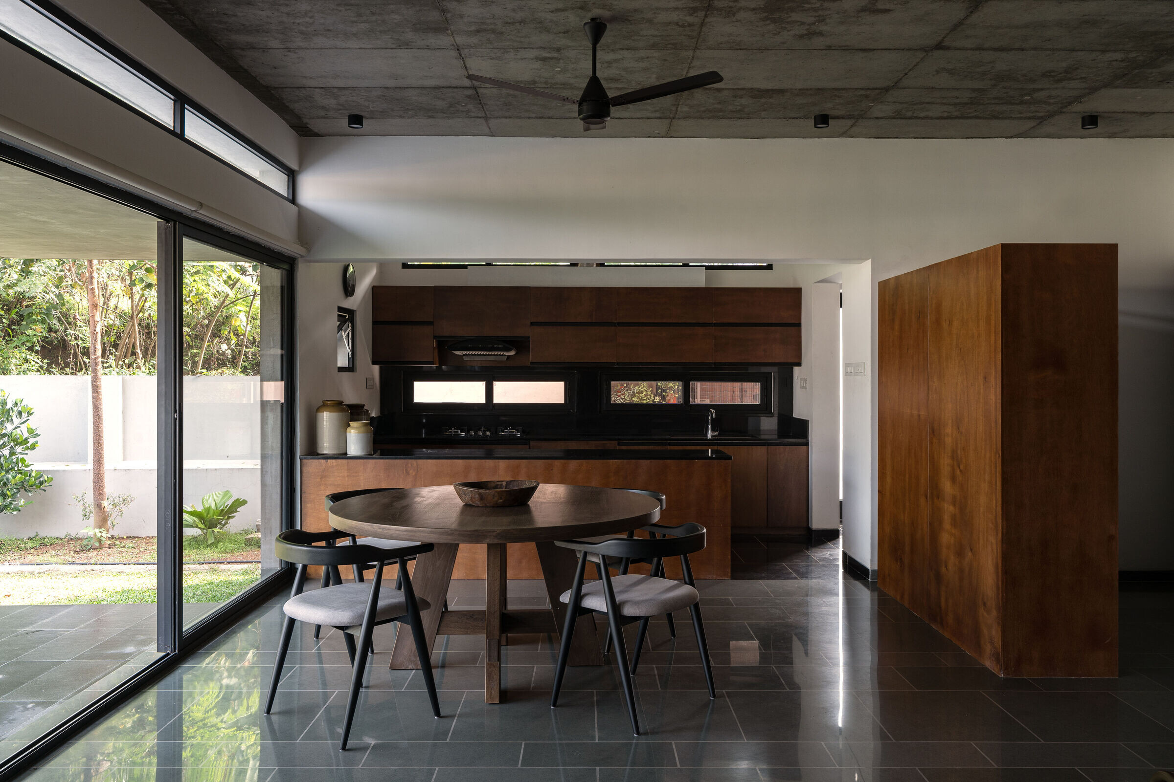 https://archello.com/story/135849/attachments/photos-videos/20 photo_credit Syam Sreesylam