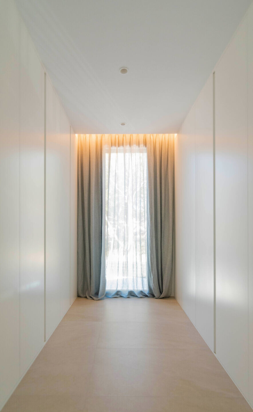 https://archello.com/story/136020/attachments/photos-videos/11 photo_credit Casas inHAUS | Modern house Valencia