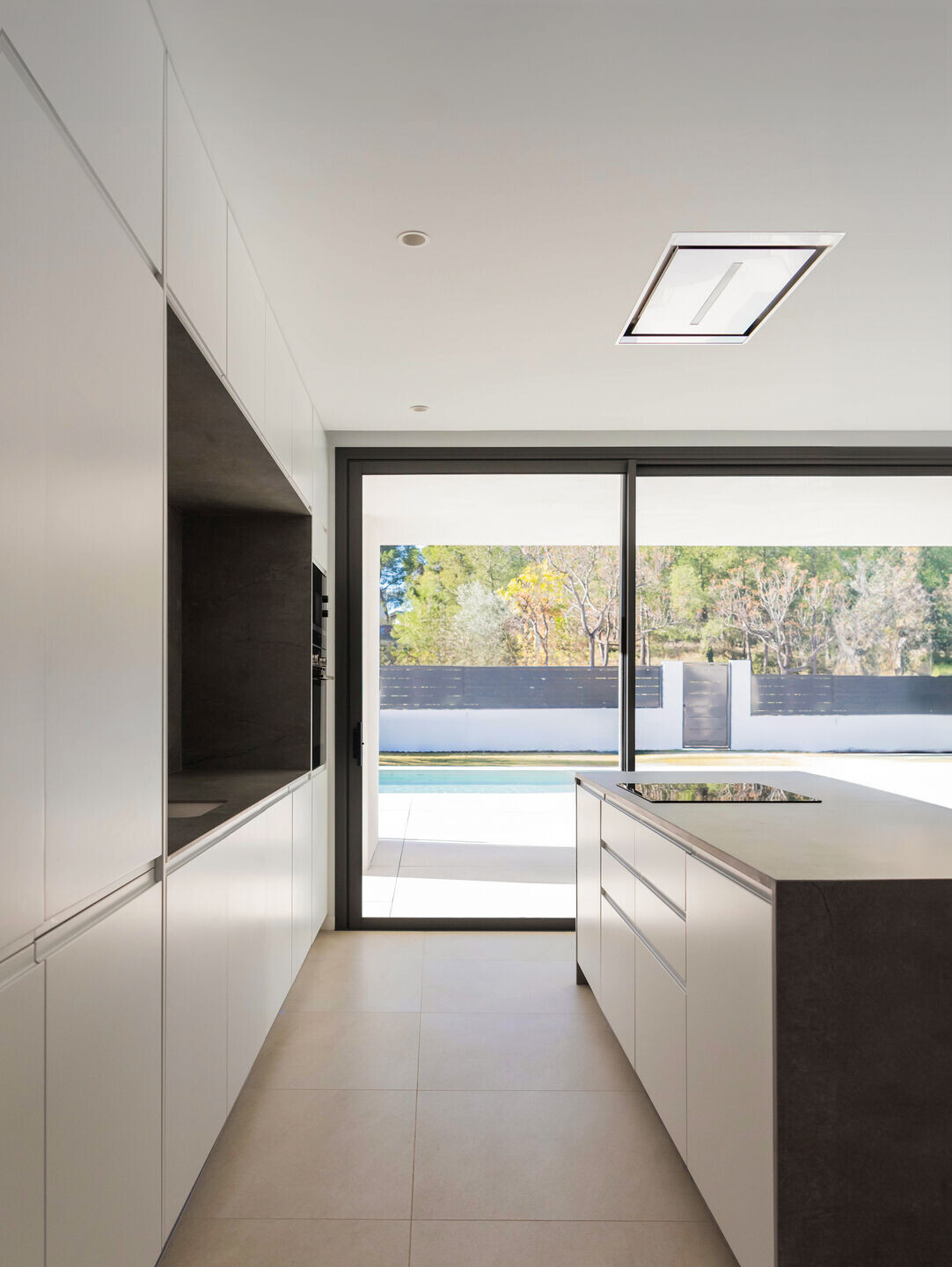 https://archello.com/story/136020/attachments/photos-videos/16 photo_credit Casas inHAUS | Modern house Valencia