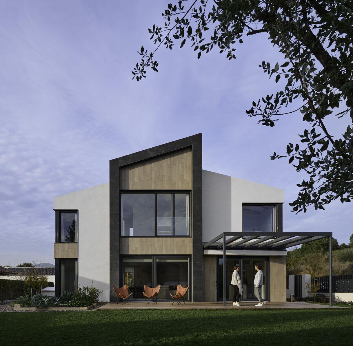 https://archello.com/story/136109/attachments/photos-videos/3 photo_credit Casas inHAUS | Teiá model house in Barcelona
