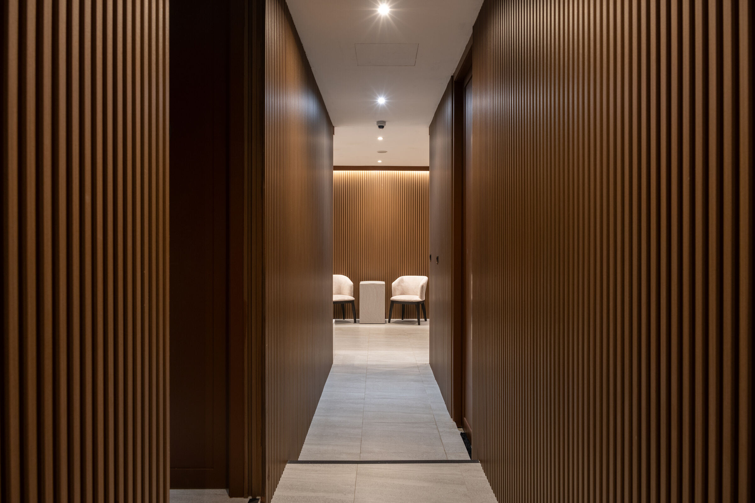 https://archello.com/story/136124/attachments/photos-videos/10 photo_credit Rungkit Charoenwat