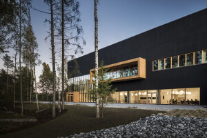 10 workplaces that use sandwich panels in their construction