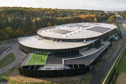 B-architecten designs a multifunctional sports complex with indoor cycling track in Flanders