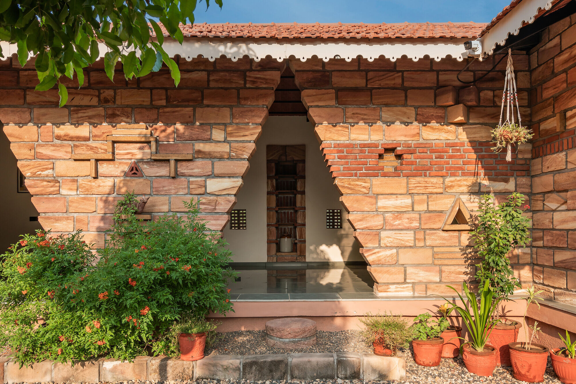 https://archello.com/story/136217/attachments/photos-videos/20 photo_credit Inclined Studio