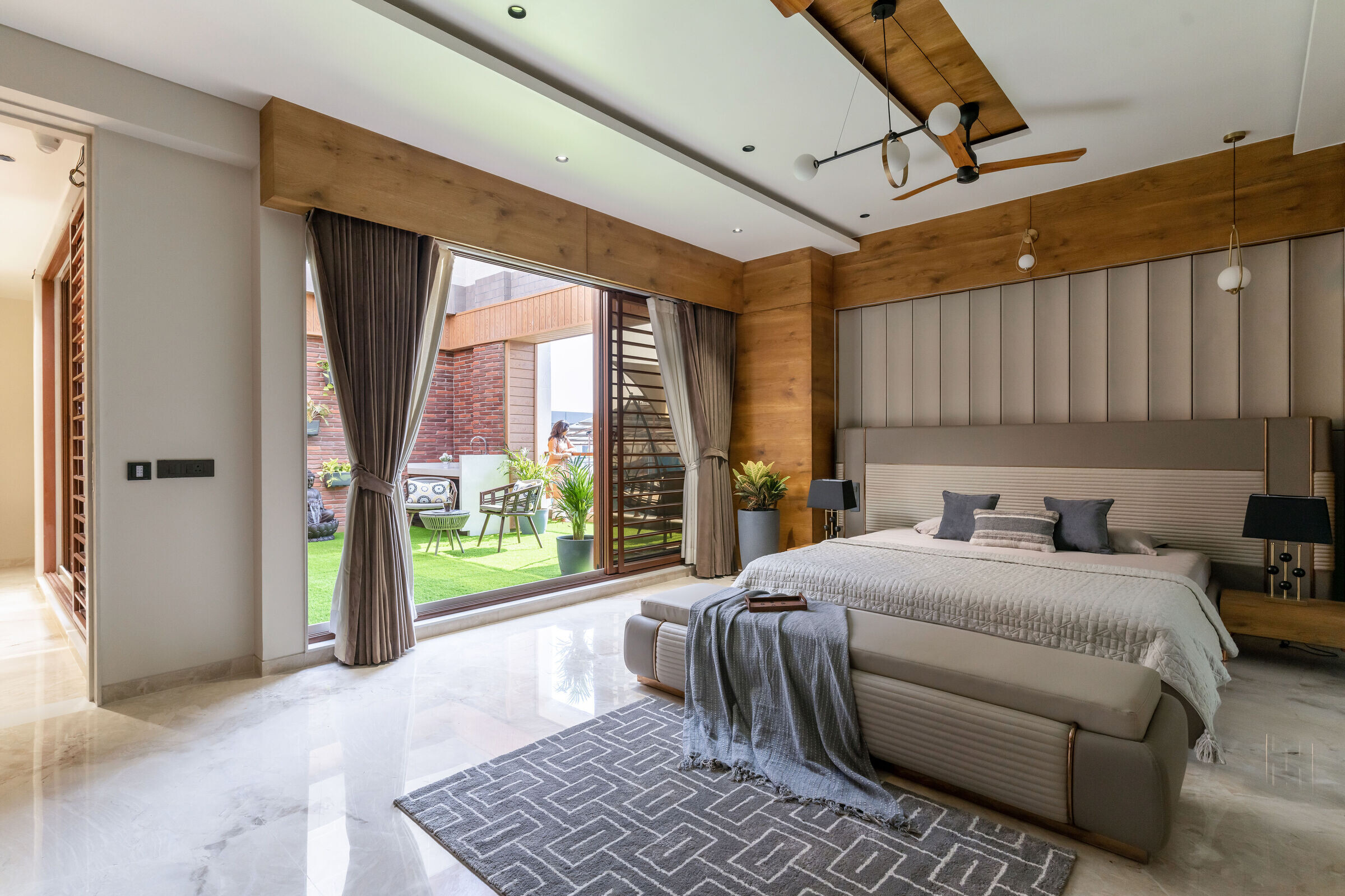 https://archello.com/story/136105/attachments/photos-videos/25 photo_credit studio_16mm