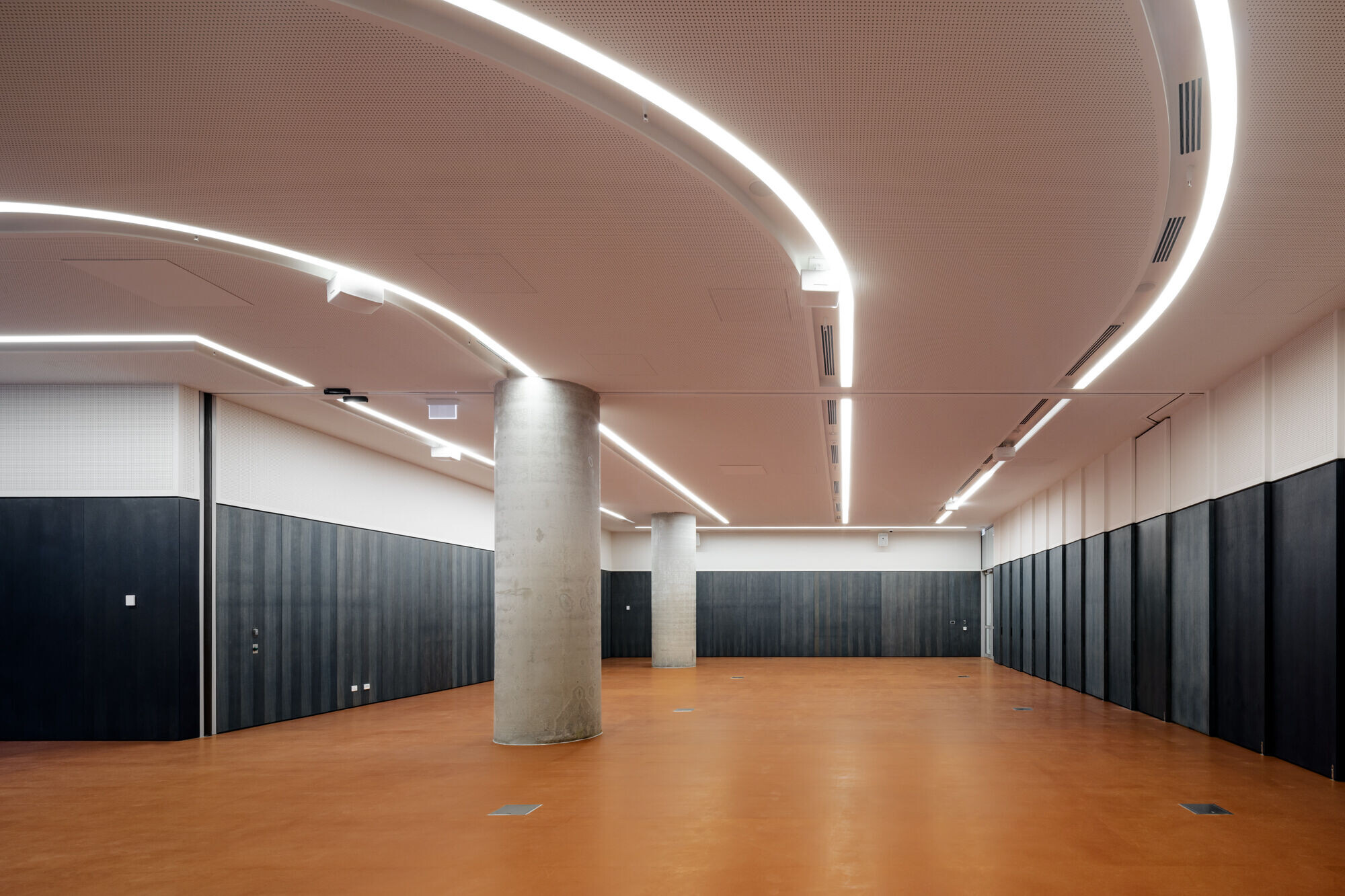 https://archello.com/story/136173/attachments/photos-videos/13 photo_credit Trevor Mein