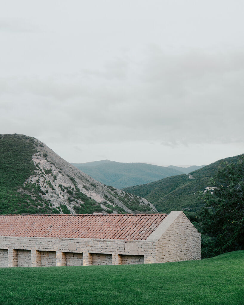 https://archello.com/story/136246/attachments/photos-videos/3 photo_credit Grigory Sokolinsky