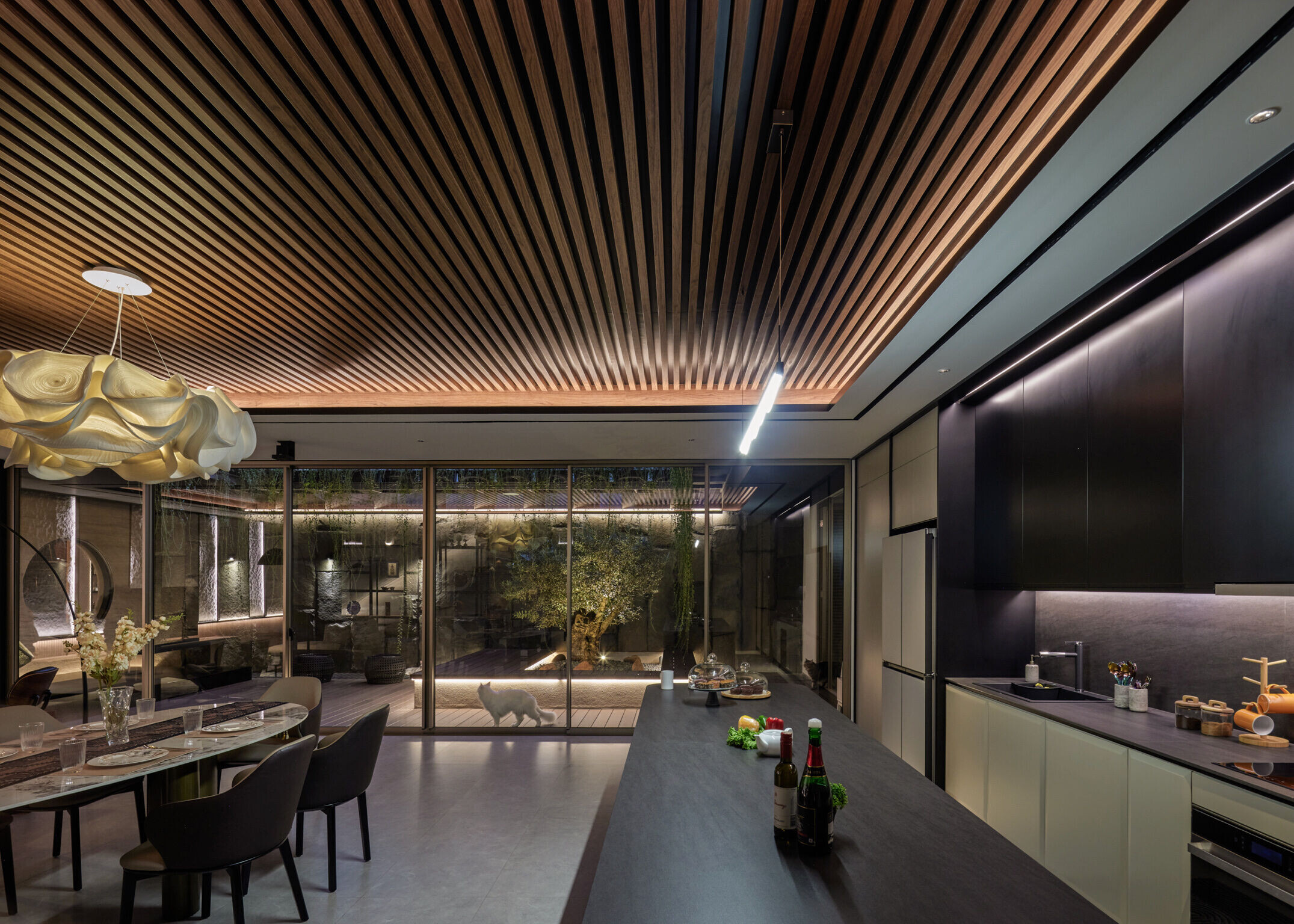 https://archello.com/story/136219/attachments/photos-videos/18 photo_credit KIE Architecture & Interior Photographer