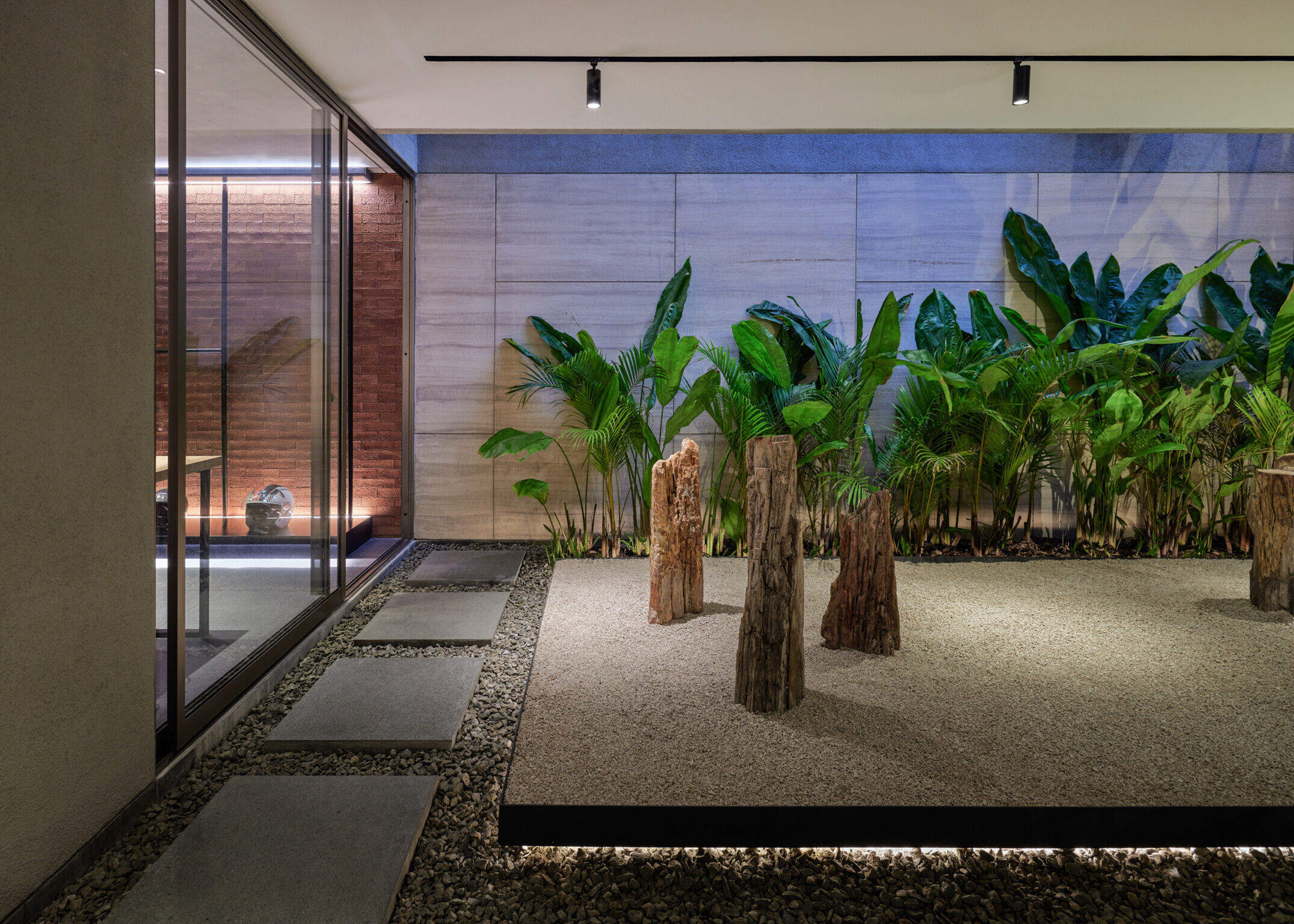 https://archello.com/story/136219/attachments/photos-videos/11 photo_credit KIE Architecture & Interior Photographer