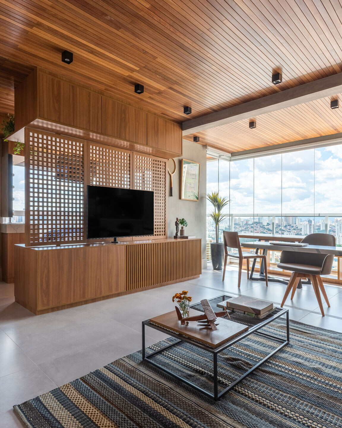 https://archello.com/story/136317/attachments/photos-videos/7 photo_credit Guilherme Pucci