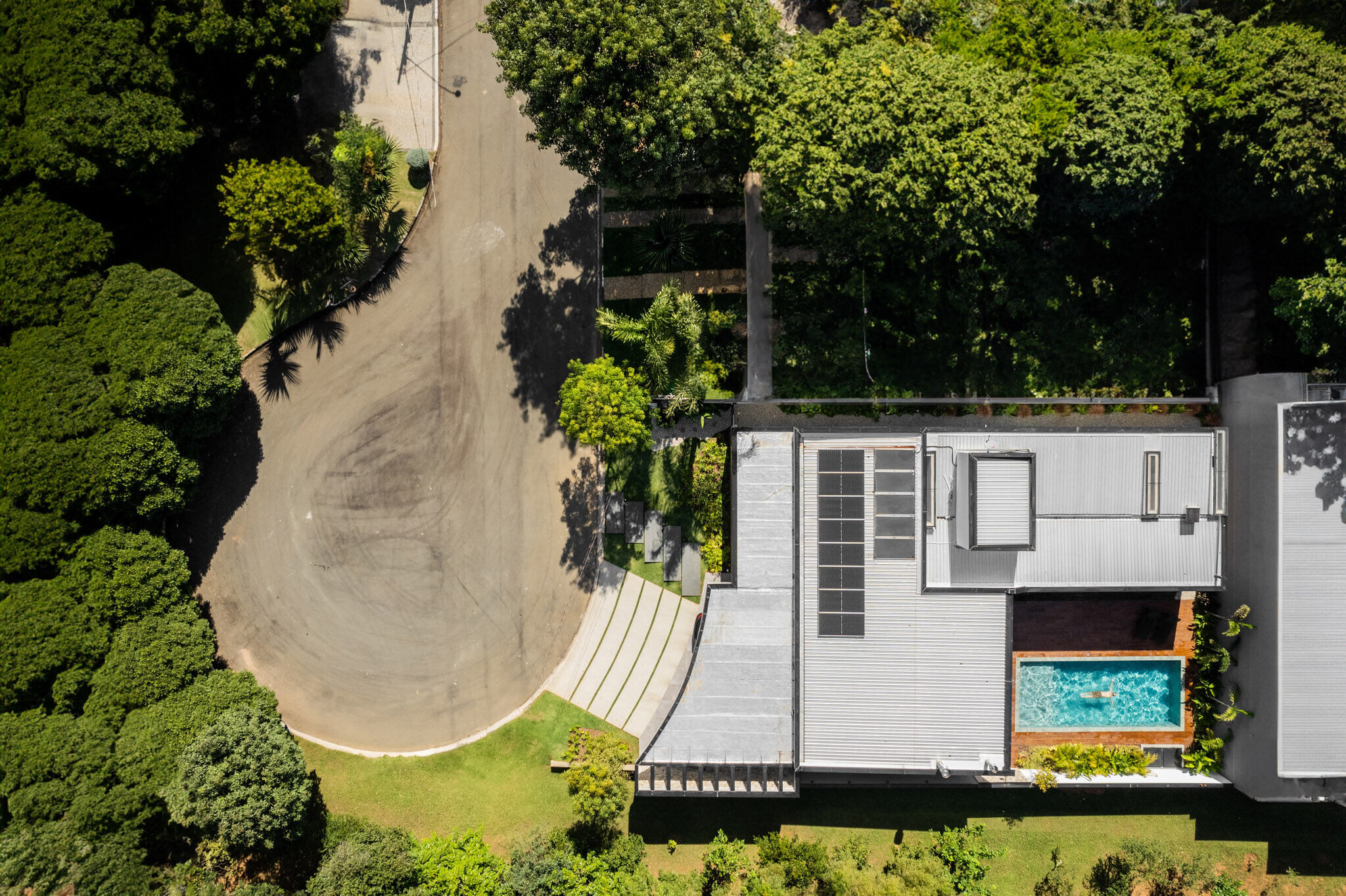 https://archello.com/story/136311/attachments/photos-videos/4 photo_credit Guilherme Pucci