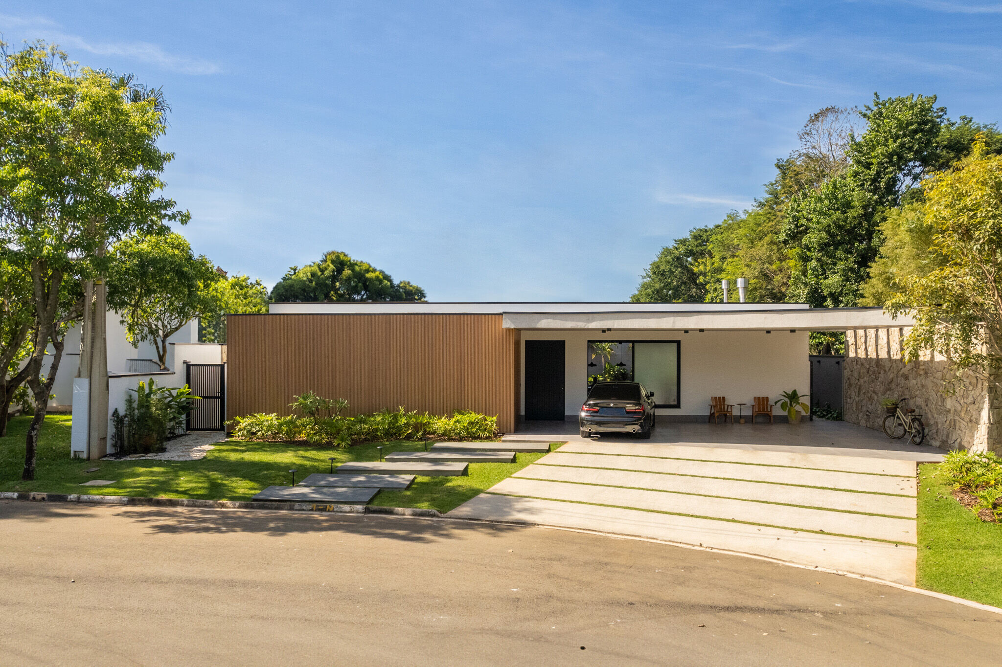https://archello.com/story/136311/attachments/photos-videos/13 photo_credit Guilherme Pucci