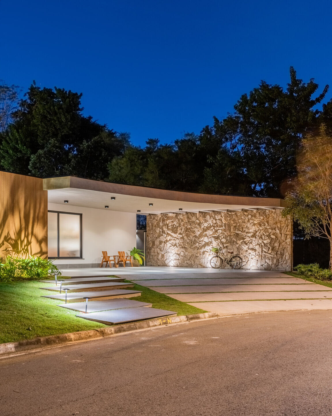 https://archello.com/story/136311/attachments/photos-videos/39 photo_credit Guilherme Pucci