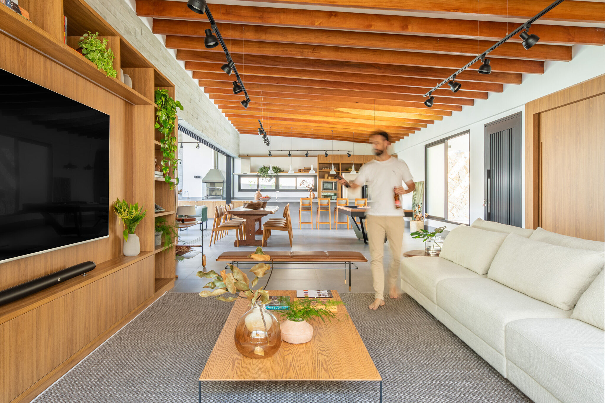 https://archello.com/story/136311/attachments/photos-videos/61 photo_credit Guilherme Pucci