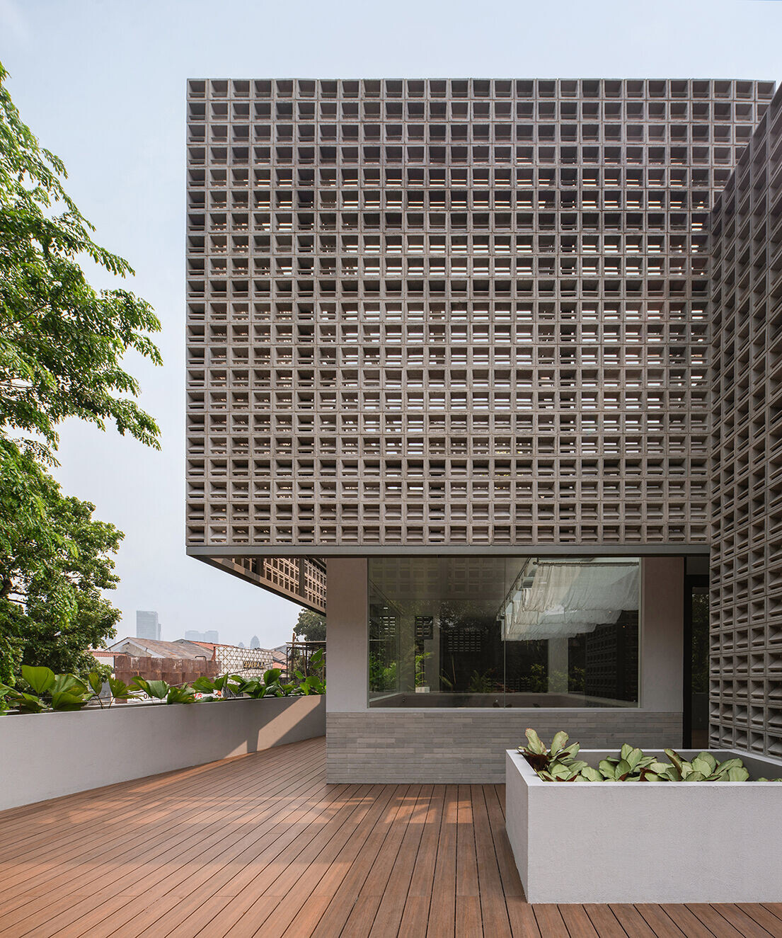 https://archello.com/story/136334/attachments/photos-videos/3 photo_credit Ernest Theofilus
