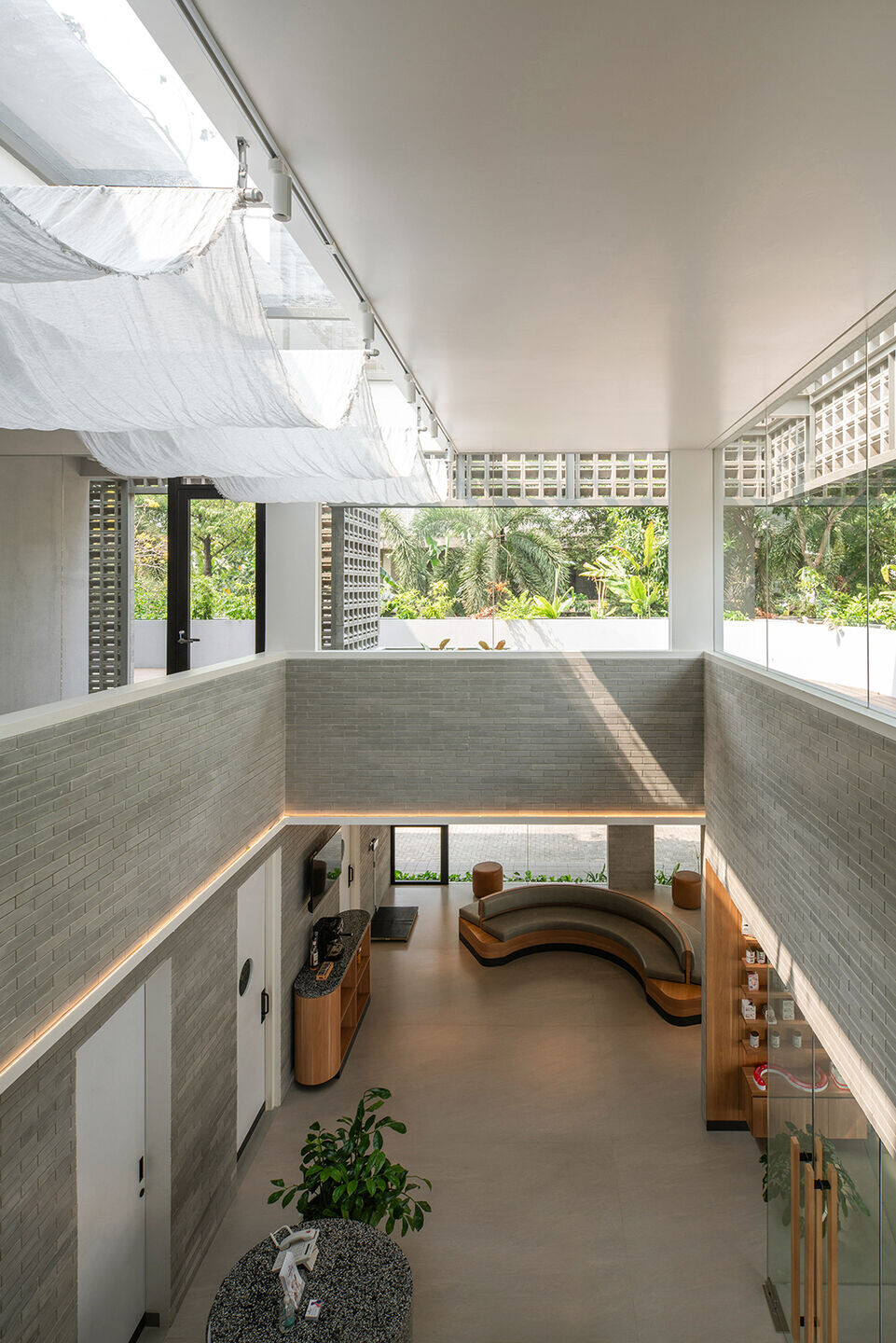 https://archello.com/story/136334/attachments/photos-videos/8 photo_credit Ernest Theofilus