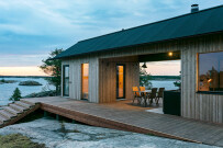 project-archipelago-cabin-finland-lunawood-thermowood-facade.jpg