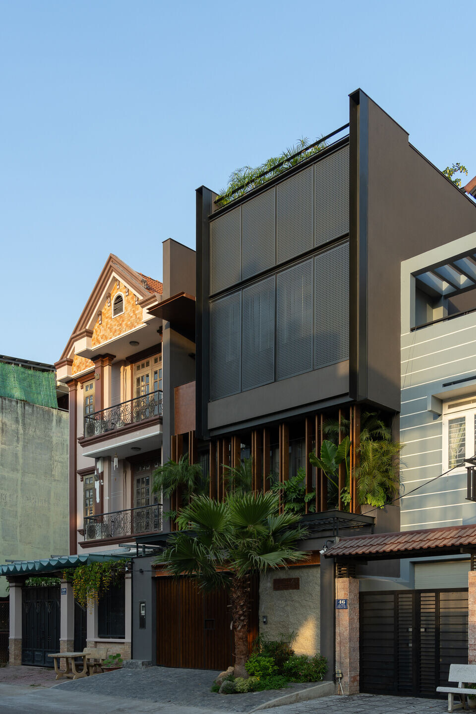 https://archello.com/story/136396/attachments/photos-videos/46 photo_credit Quang Dam