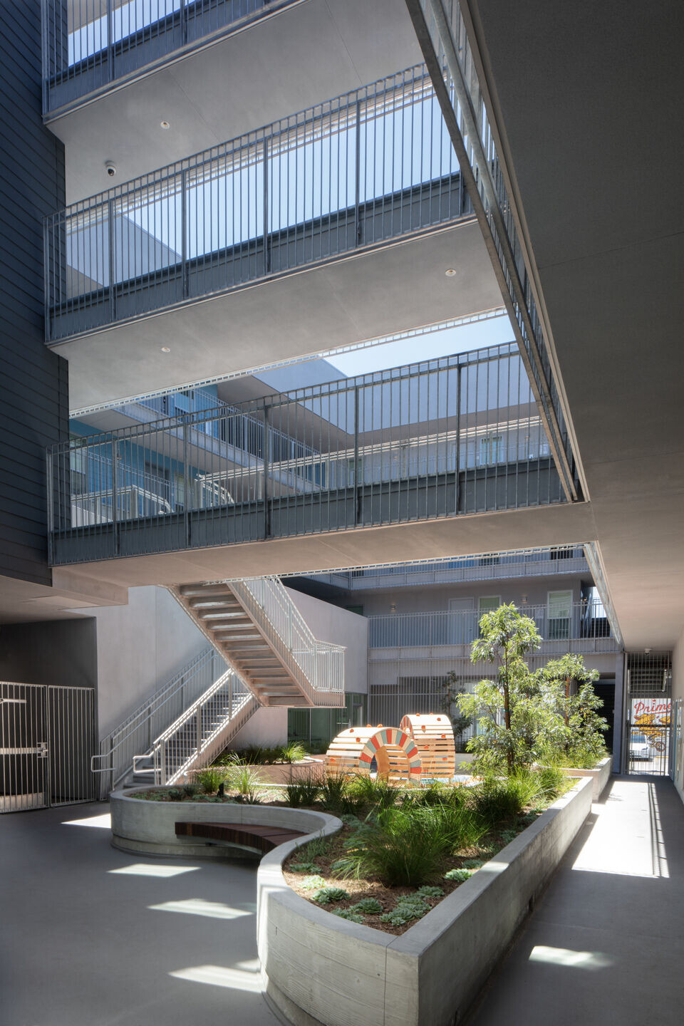 https://archello.com/story/136413/attachments/photos-videos/18 photo_credit Brooks + Scarpa