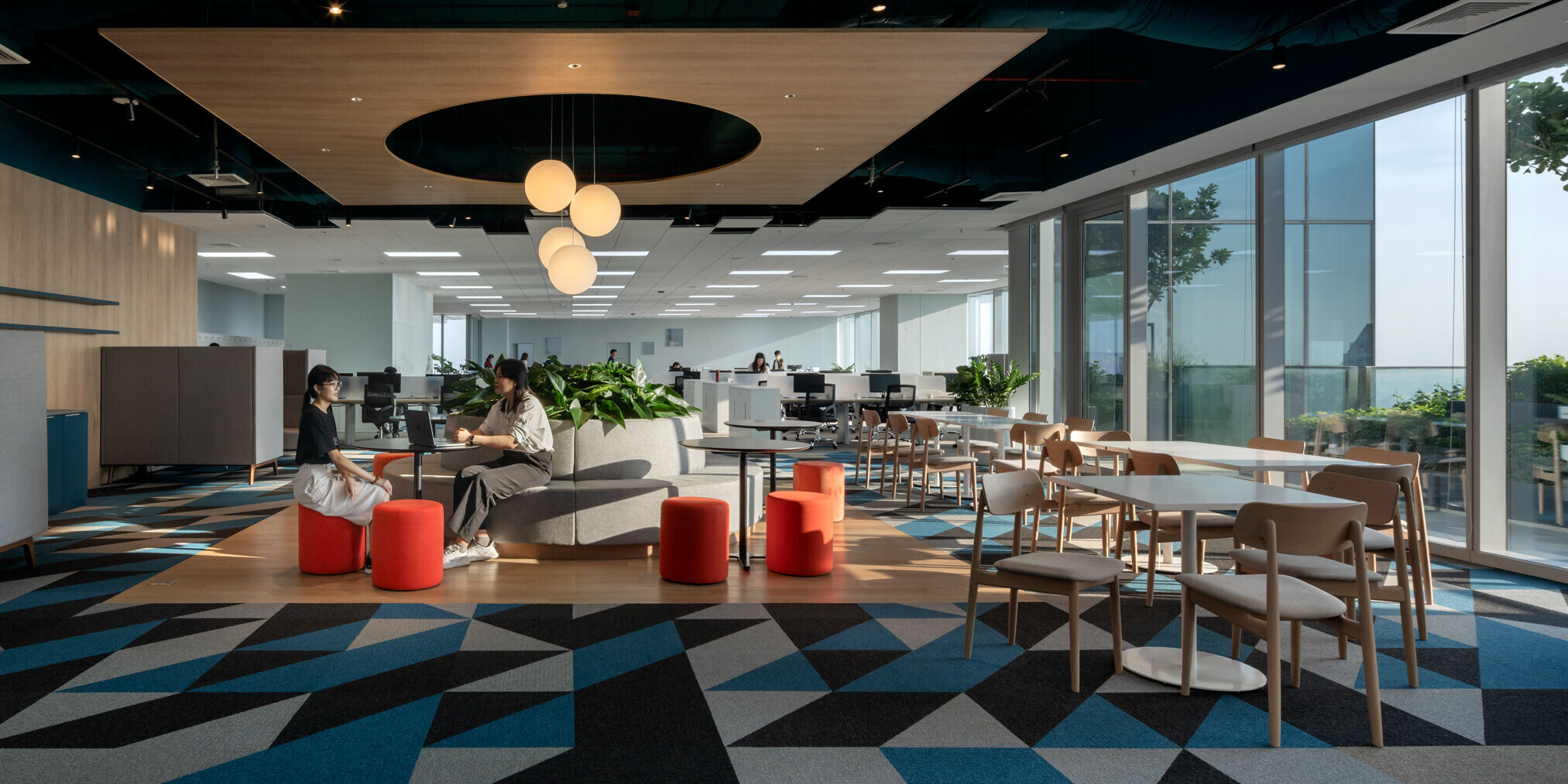 https://archello.com/story/136470/attachments/photos-videos/3 photo_credit Wison Tungthunya & W Workspace