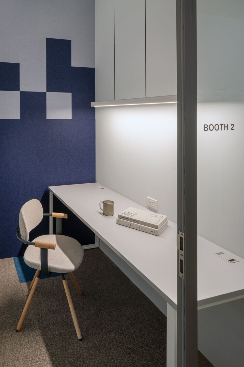 https://archello.com/story/136470/attachments/photos-videos/7 photo_credit Wison Tungthunya & W Workspace