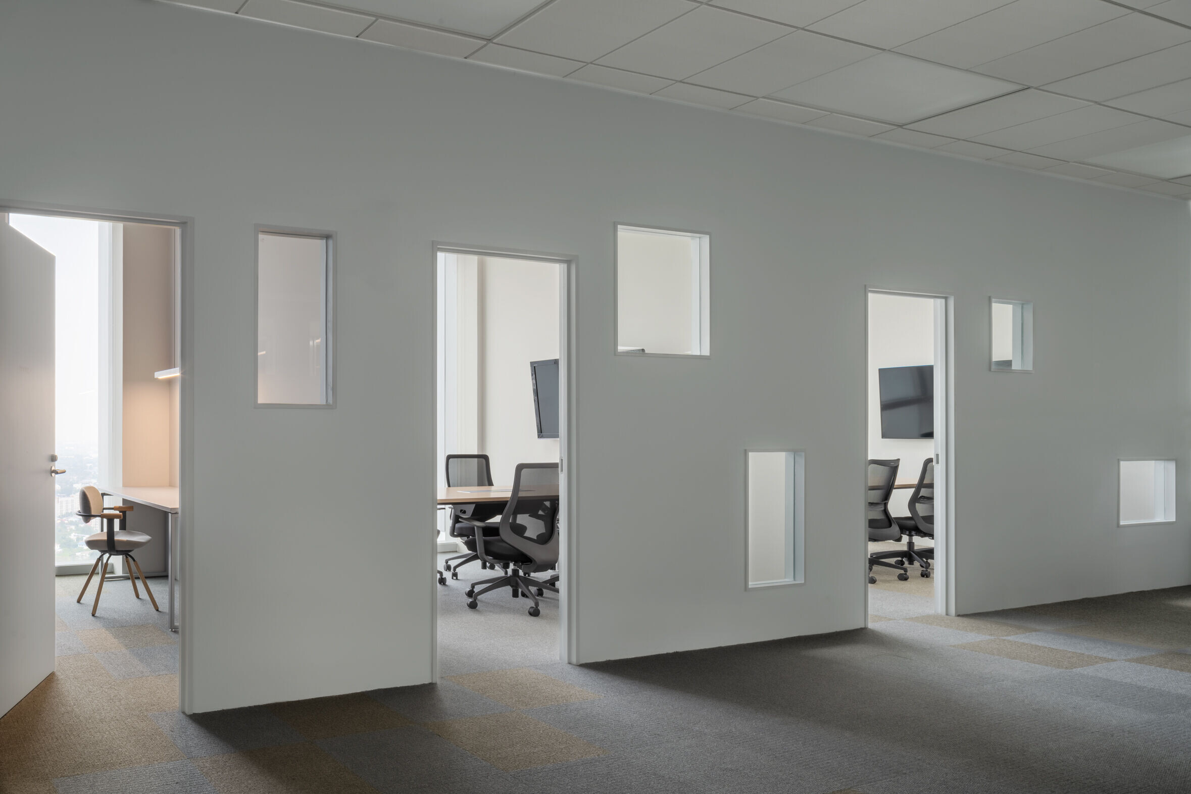 https://archello.com/story/136470/attachments/photos-videos/9 photo_credit Wison Tungthunya & W Workspace