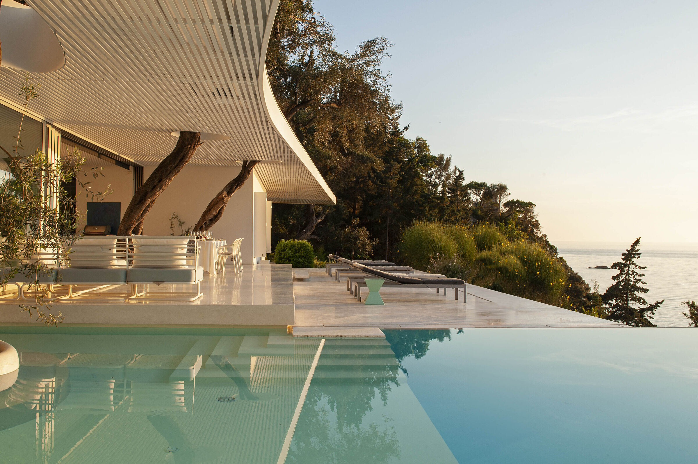 https://archello.com/story/136513/attachments/photos-videos/5 photo_credit Julia Klimi