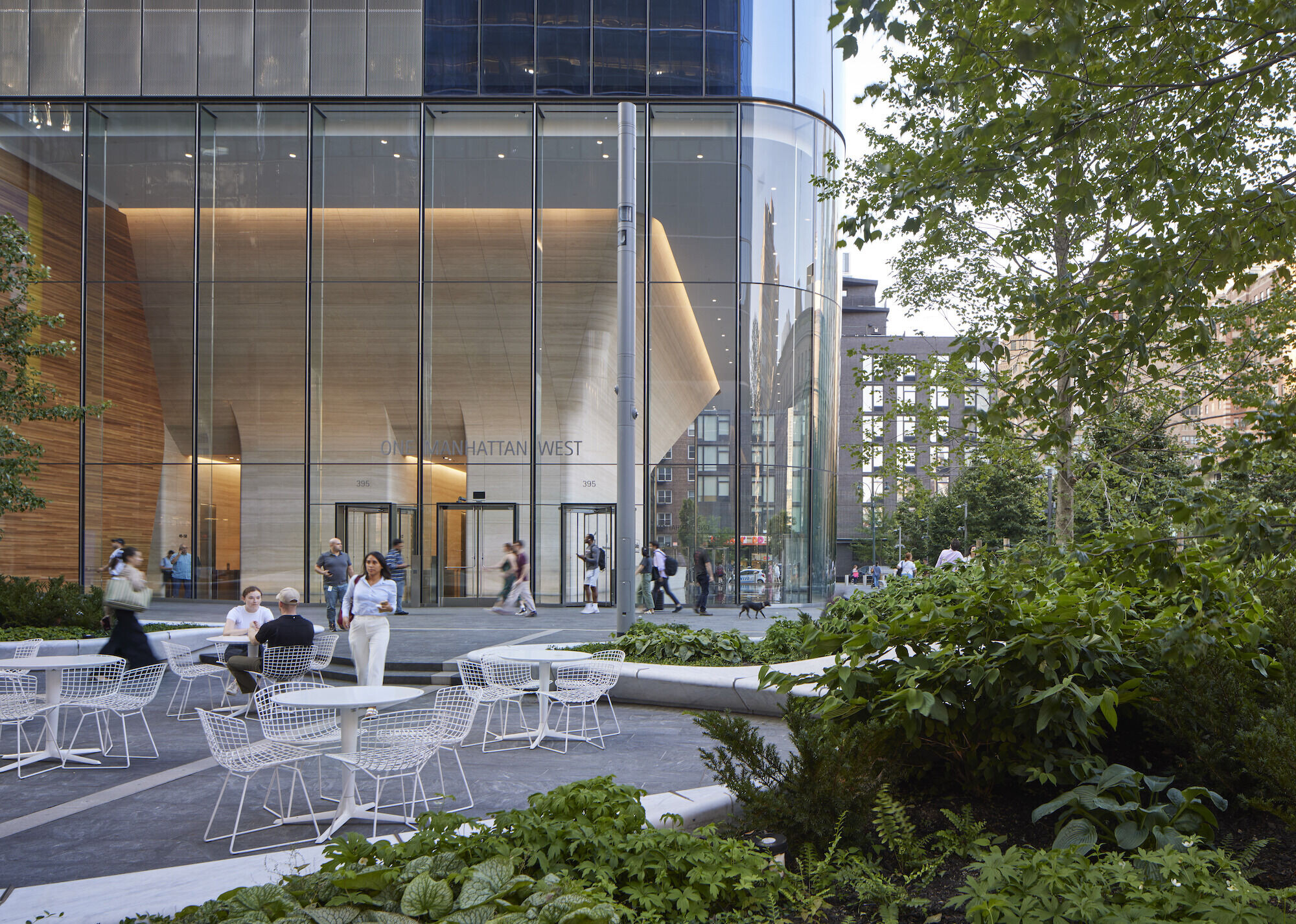 https://archello.com/story/136518/attachments/photos-videos/14 photo_credit Dave Burk © SOM