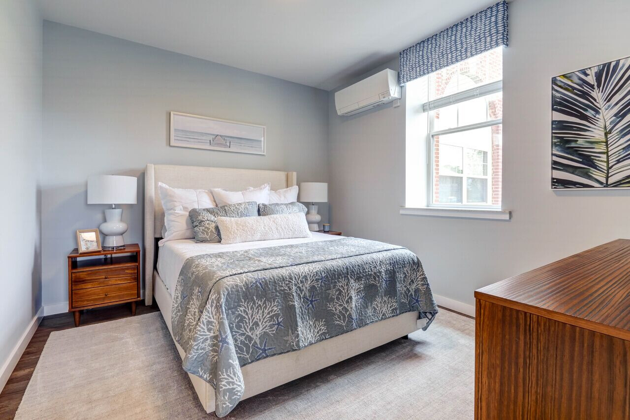 https://archello.com/story/136547/attachments/photos-videos/9 photo_credit Photo property of the owners at The Belmont At Eastview