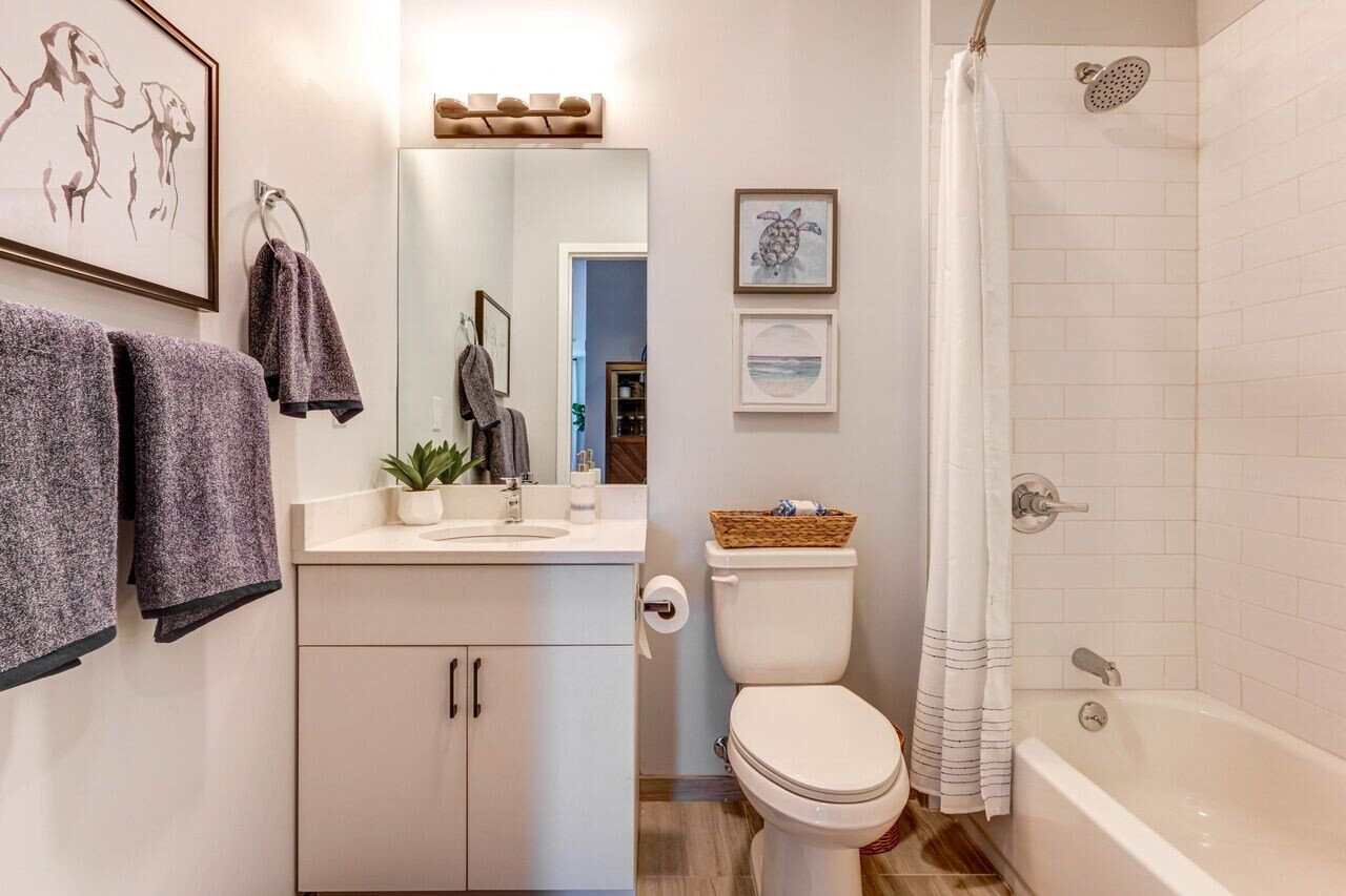 https://archello.com/story/136547/attachments/photos-videos/11 photo_credit Photo property of the owners at The Belmont At Eastview