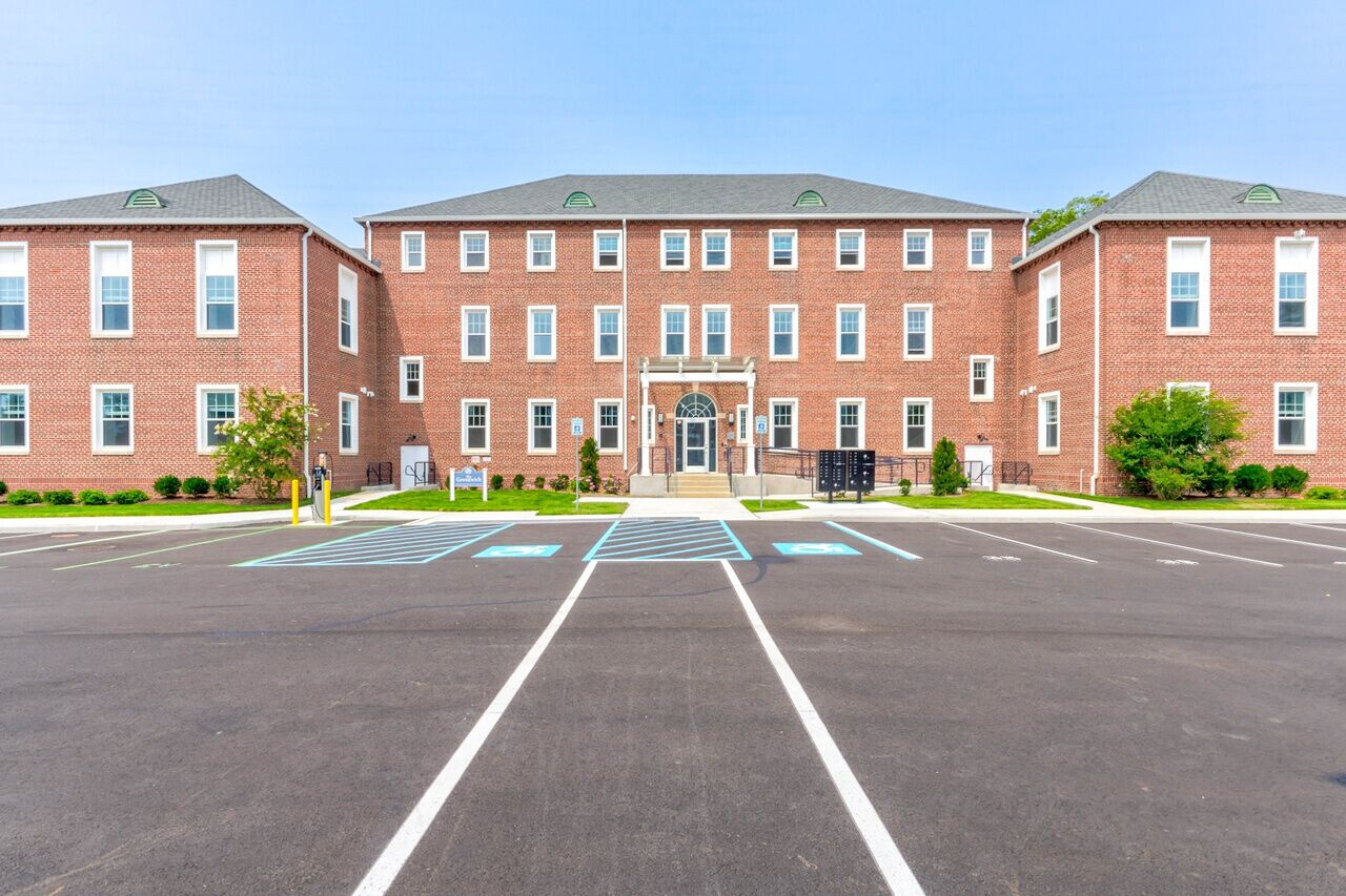 https://archello.com/story/136547/attachments/photos-videos/14 photo_credit Photo property of the owners at The Belmont At Eastview