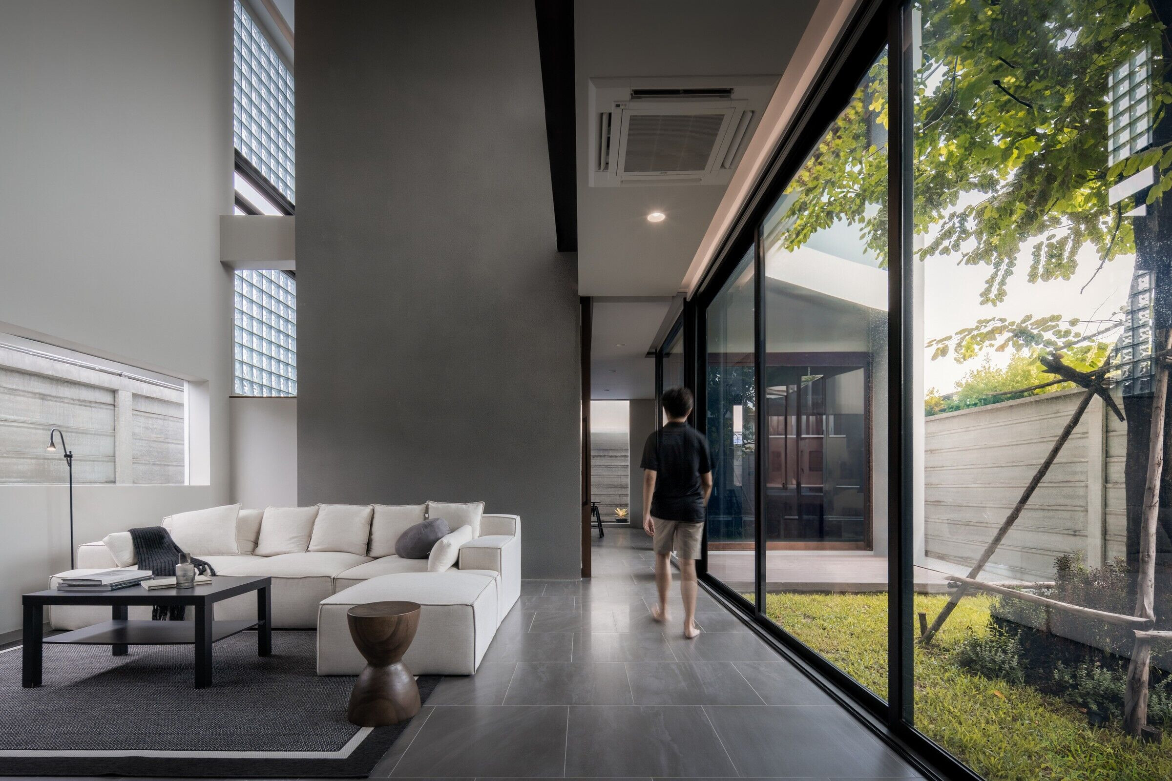 https://archello.com/story/136554/attachments/photos-videos/10 photo_credit Varp Studio