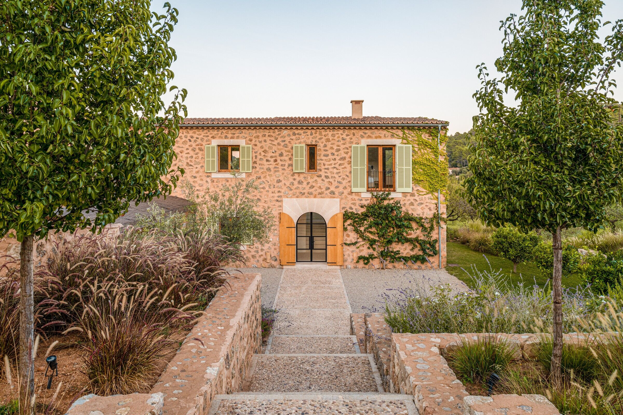 https://archello.com/story/136551/attachments/photos-videos/5 photo_credit Lluís Bort