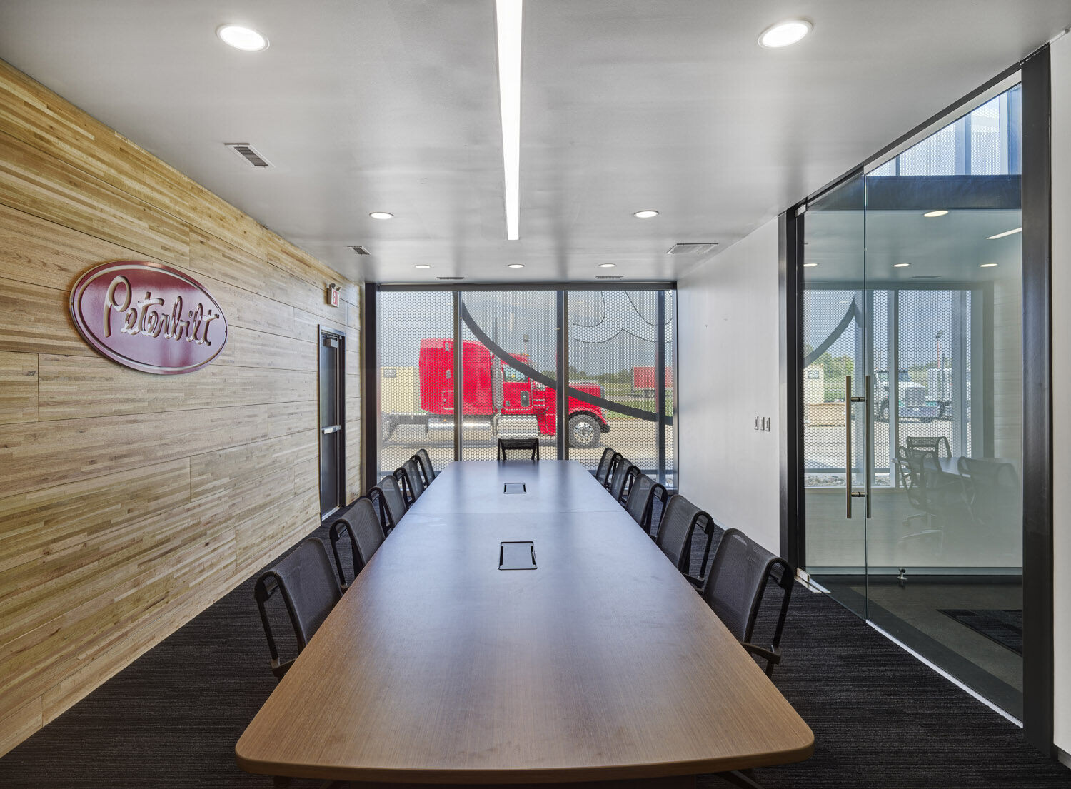 https://archello.com/story/136598/attachments/photos-videos/5 photo_credit Alex Michl, OPN Architects