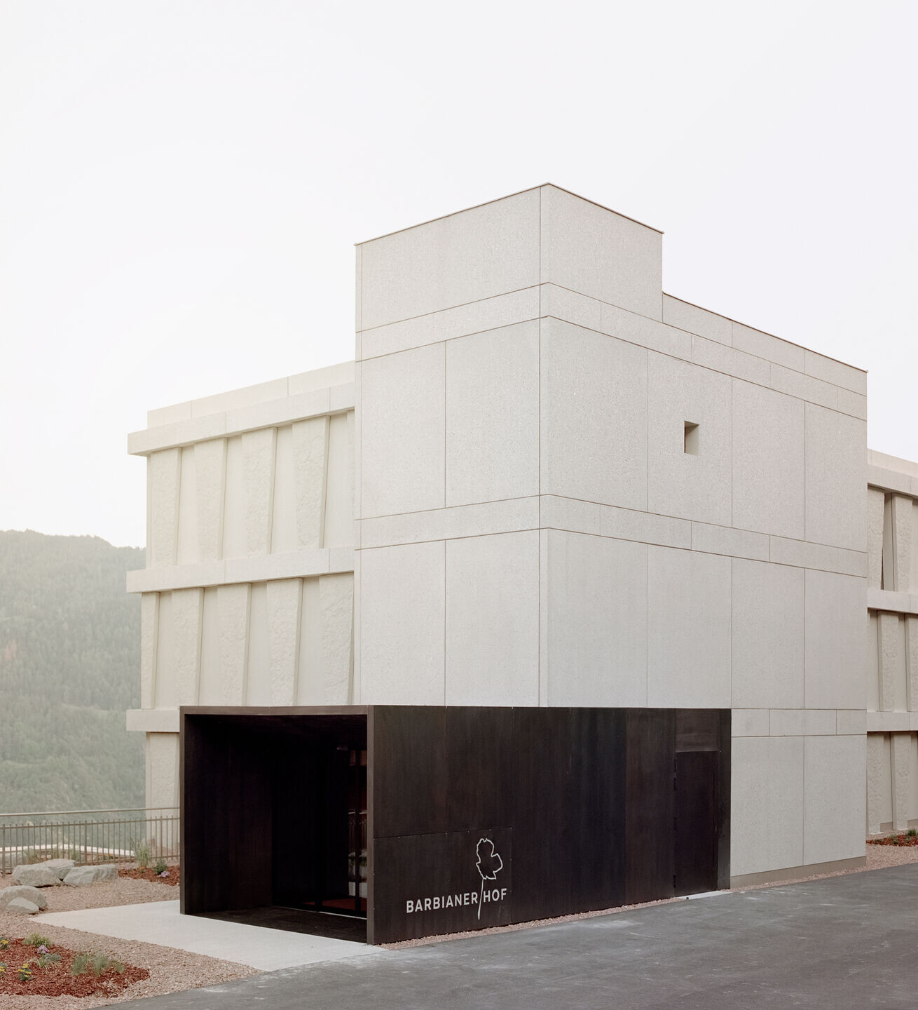 https://archello.com/story/136724/attachments/photos-videos/3 photo_credit Simone Bossi