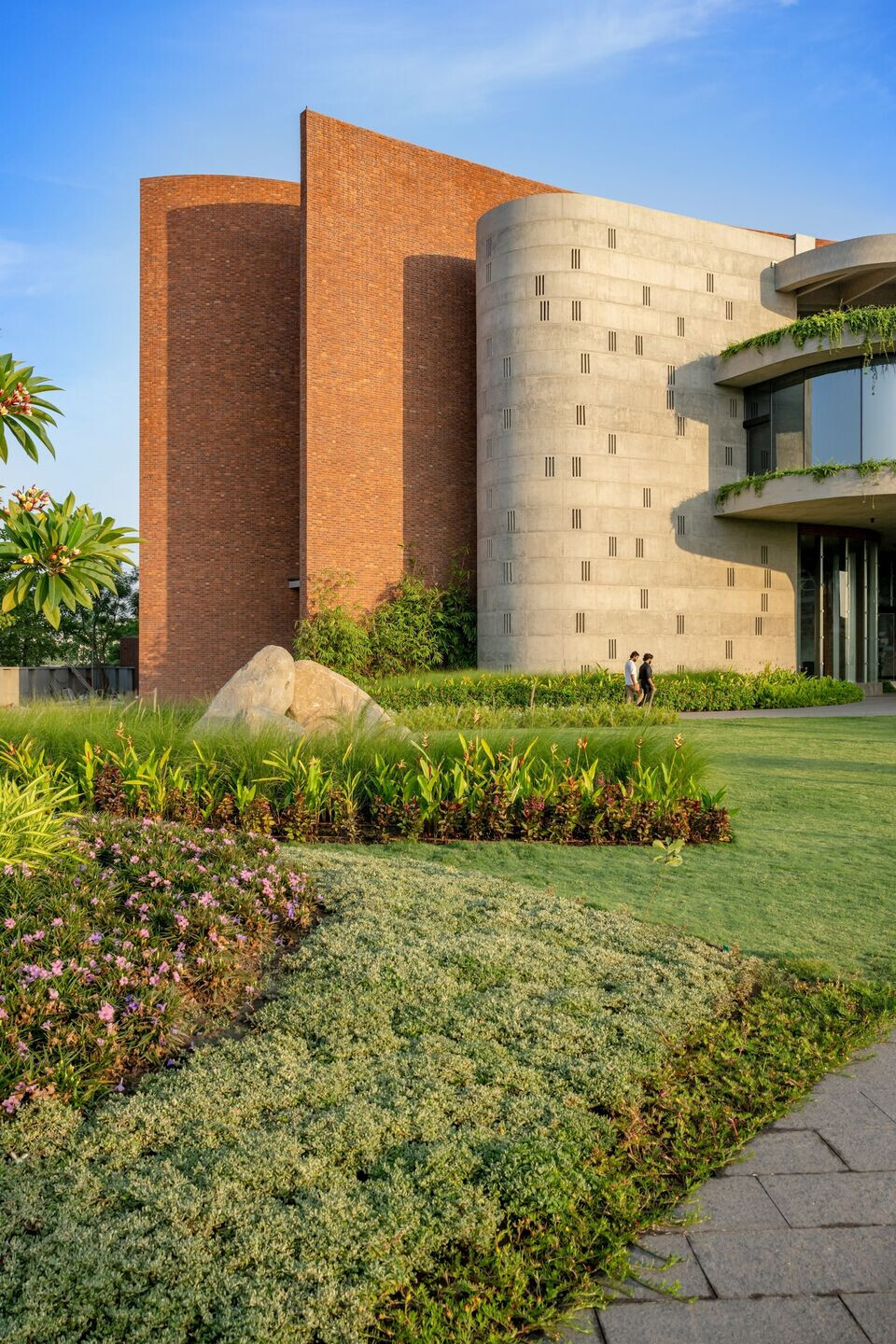 https://archello.com/story/136680/attachments/photos-videos/5 photo_credit Vinay Panjwani
