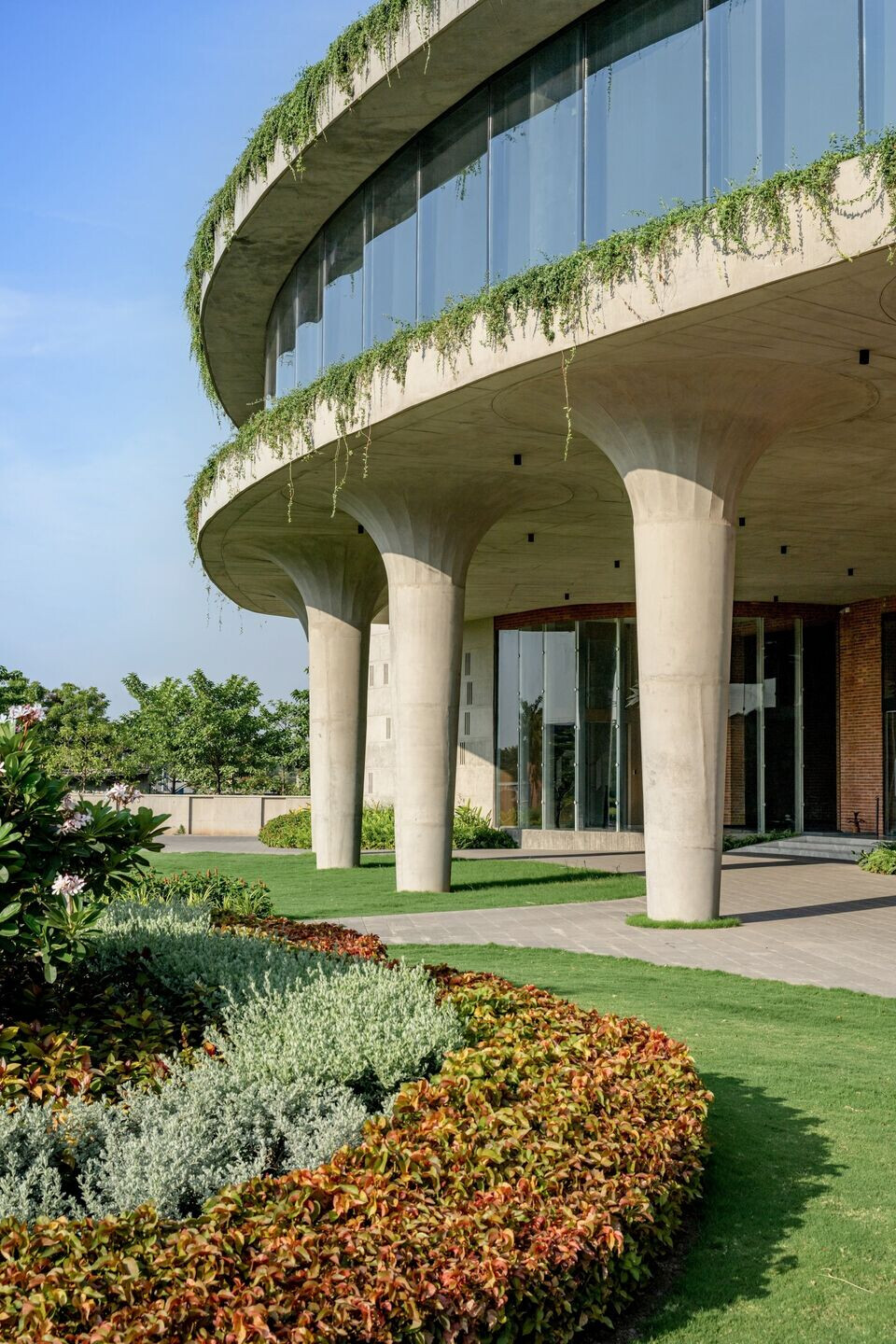 https://archello.com/story/136680/attachments/photos-videos/7 photo_credit Vinay Panjwani