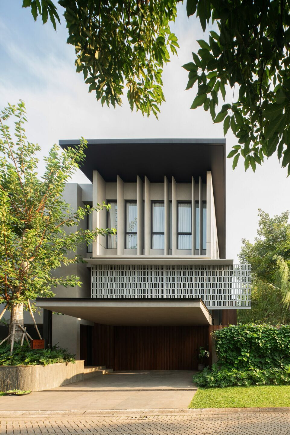 https://archello.com/story/136695/attachments/photos-videos/4 photo_credit Ernest Theofilus