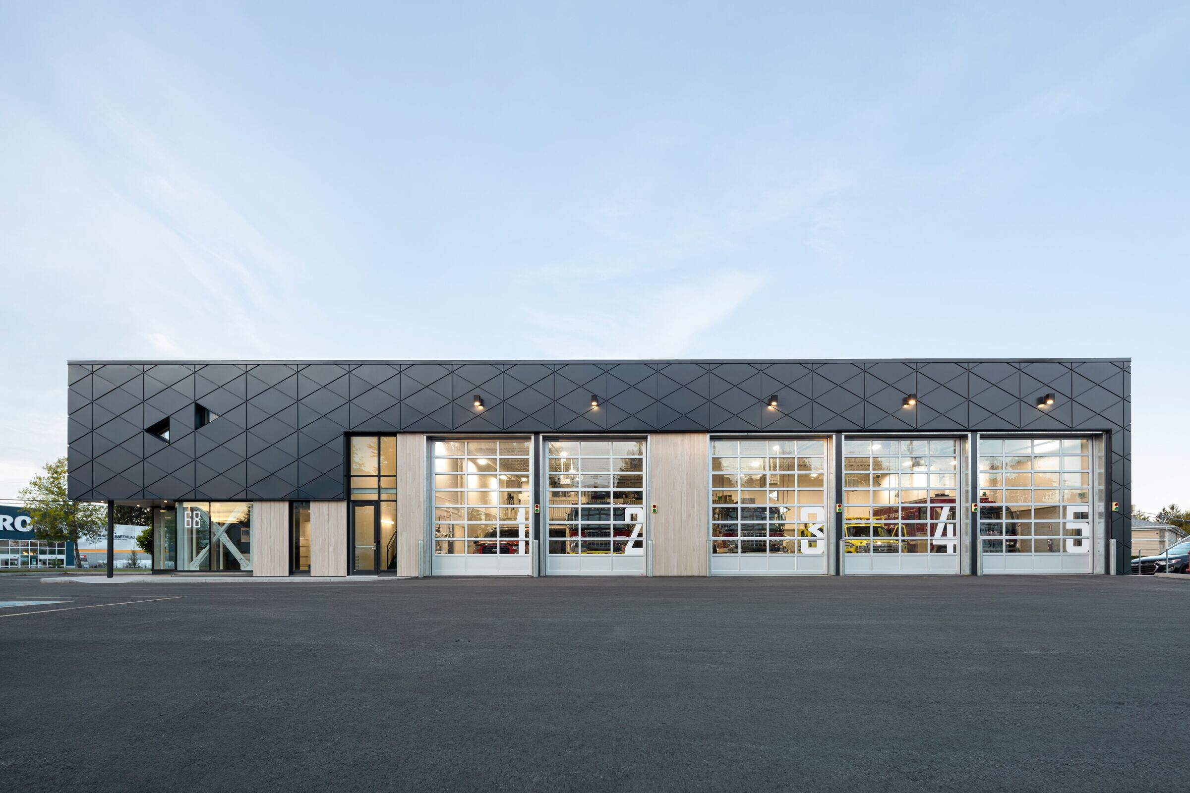 https://archello.com/story/136780/attachments/photos-videos/7 photo_credit 1px.ca - Dave Tremblay